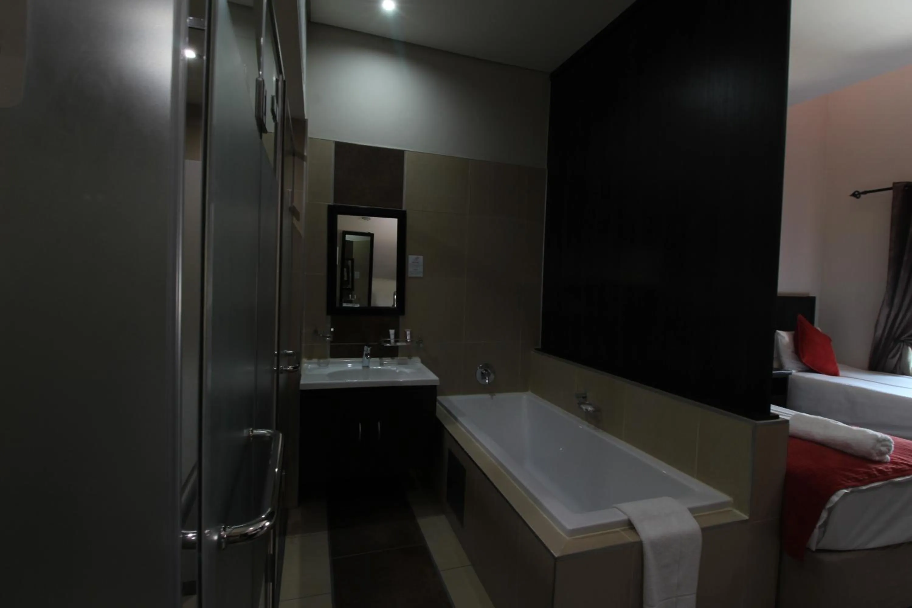 Bathroom in Alcazaba Hotel