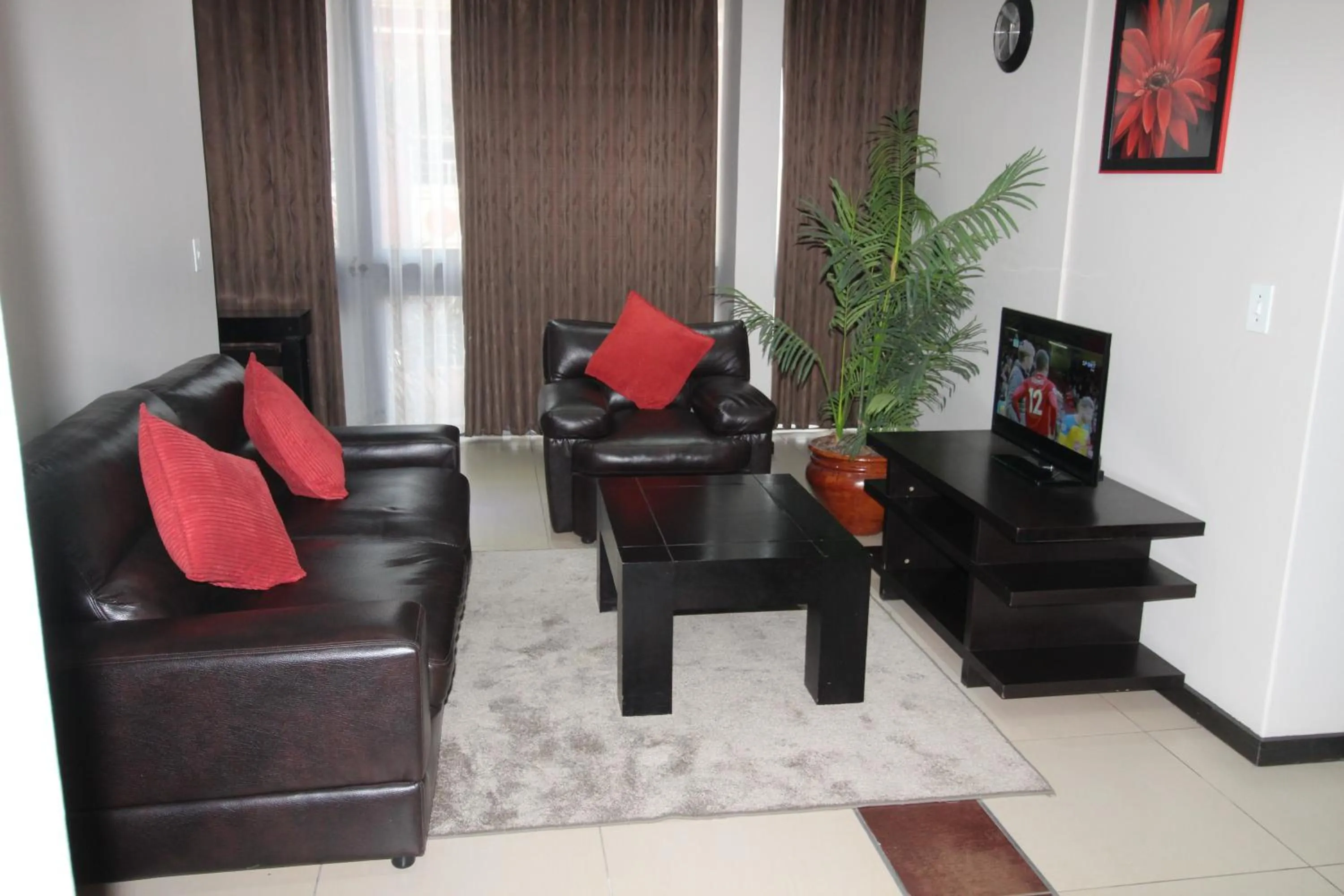 Seating area in Alcazaba Hotel