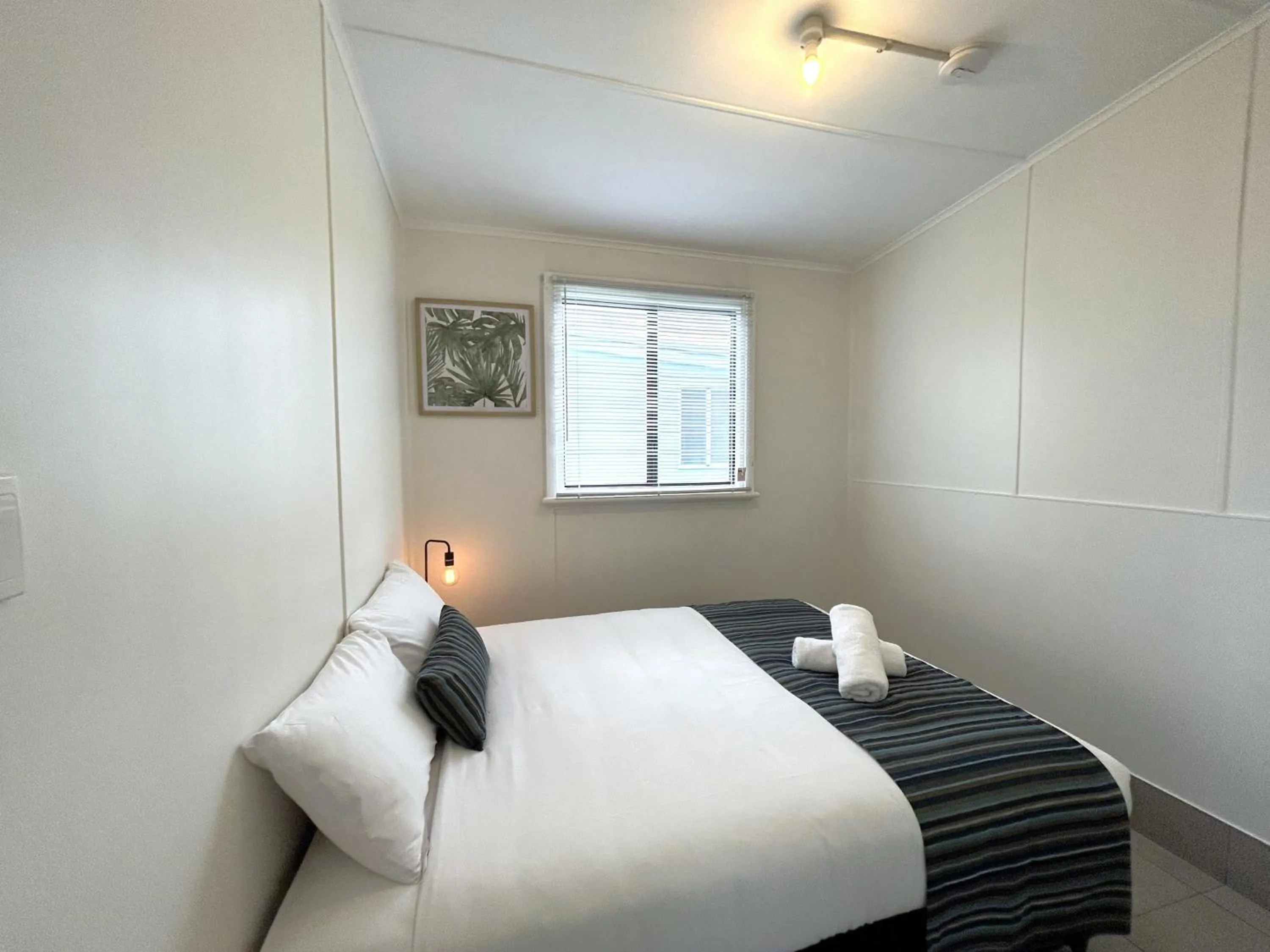 Bed in Mandurah Coastal Holiday Park