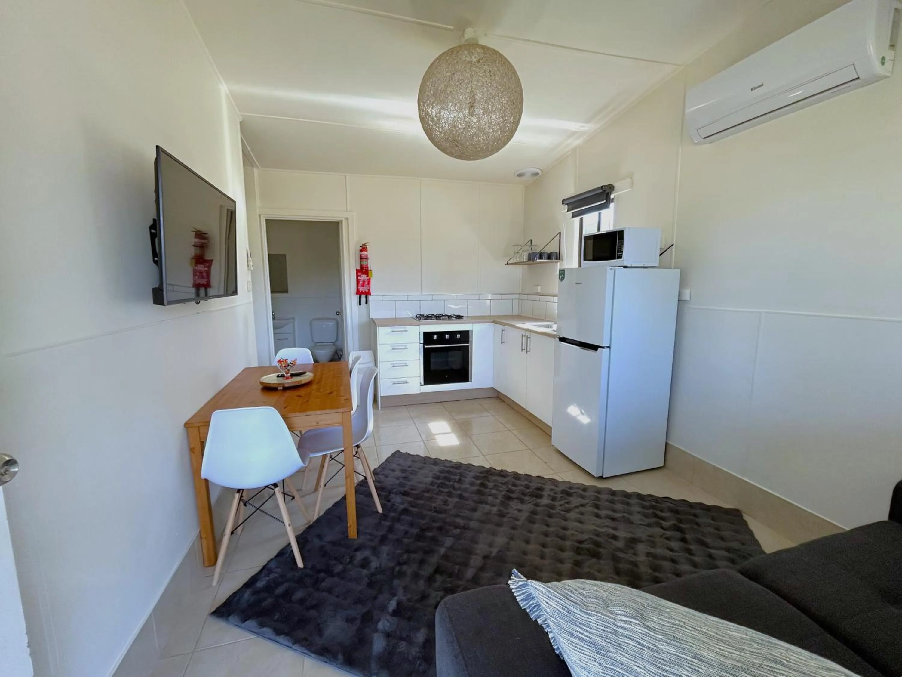 Kitchen or kitchenette in Mandurah Coastal Holiday Park
