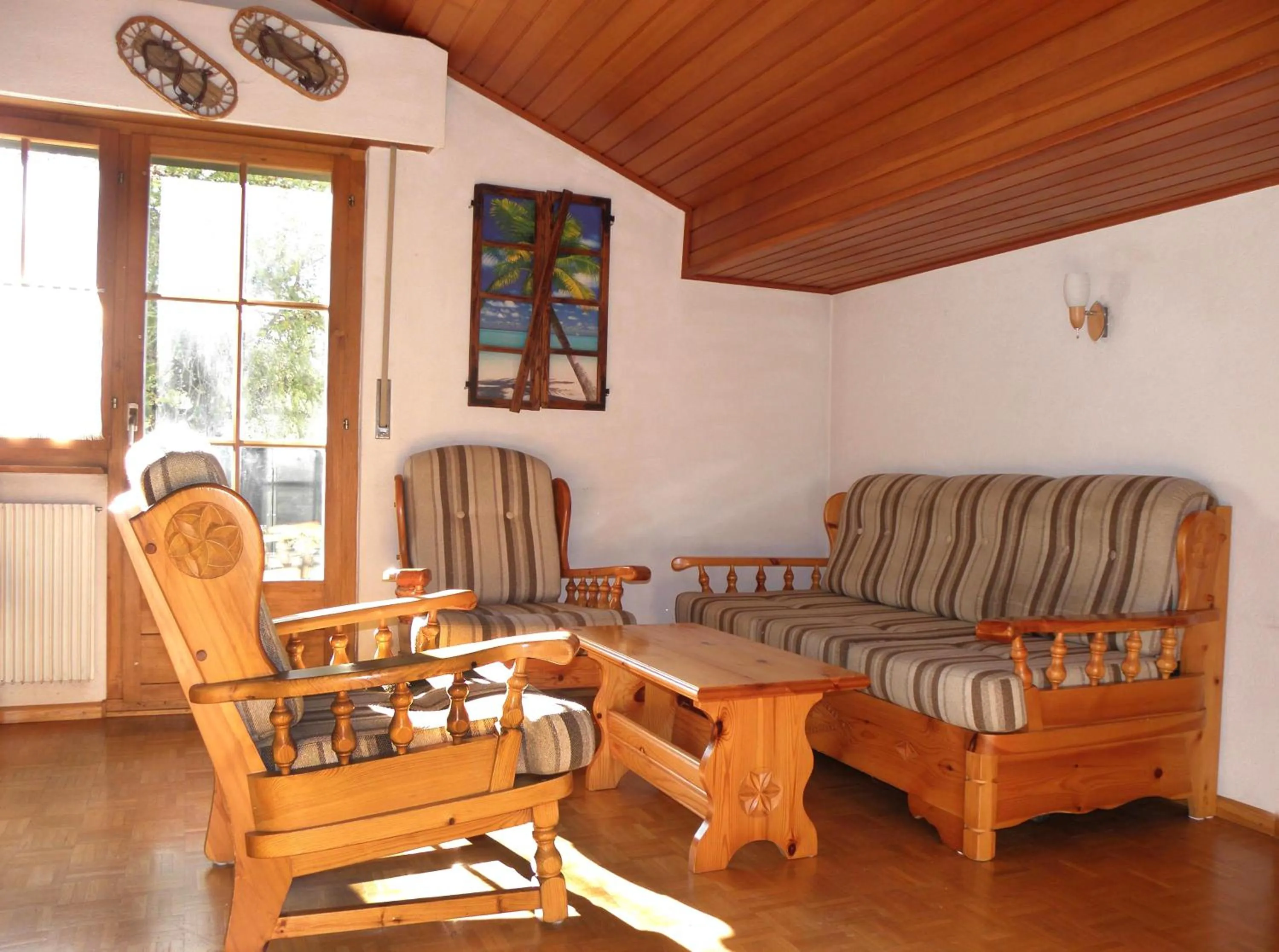 Living room in La Montagnette, VERCORIN