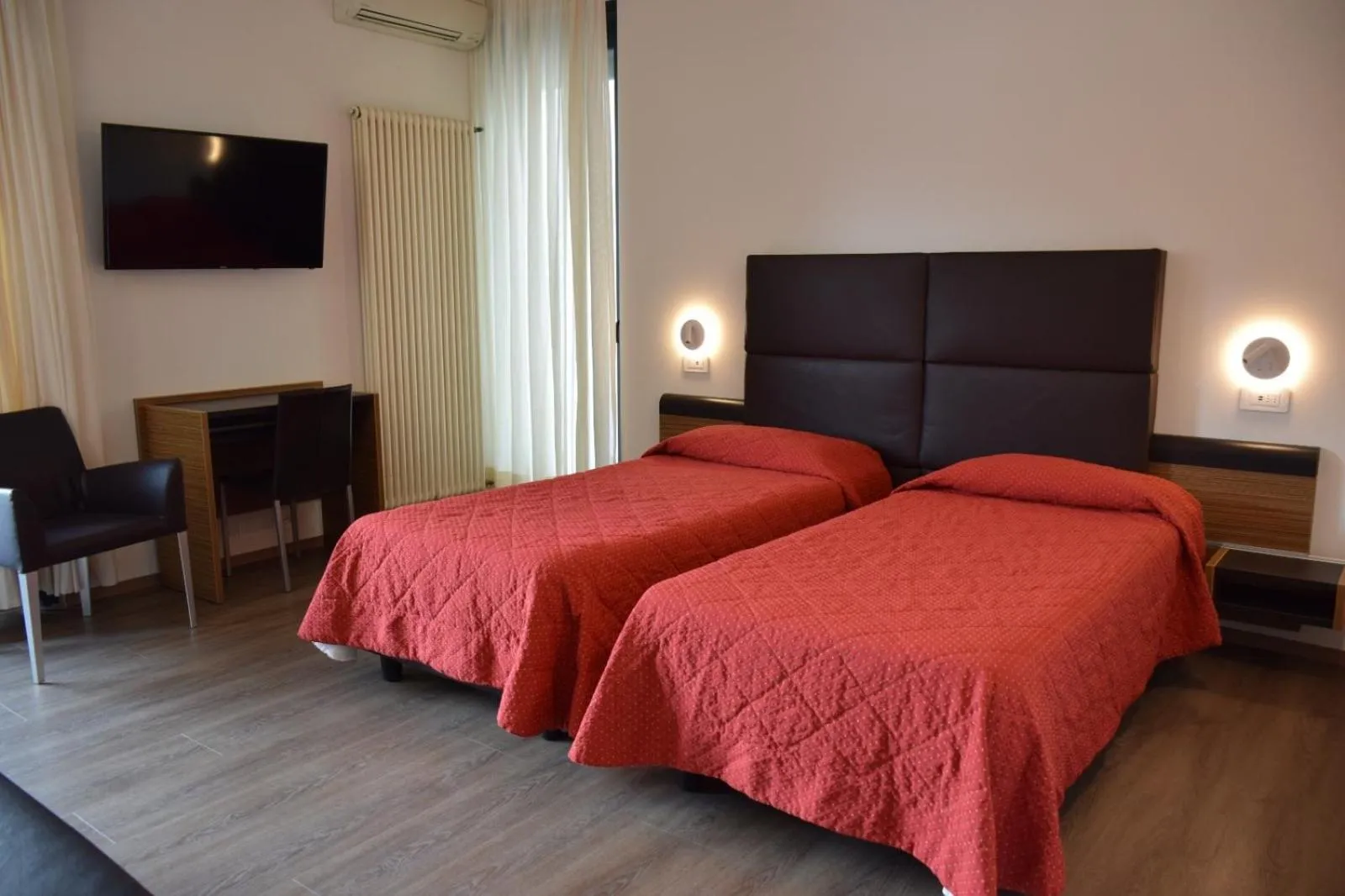 Bed in Albergo Valle d'Oro