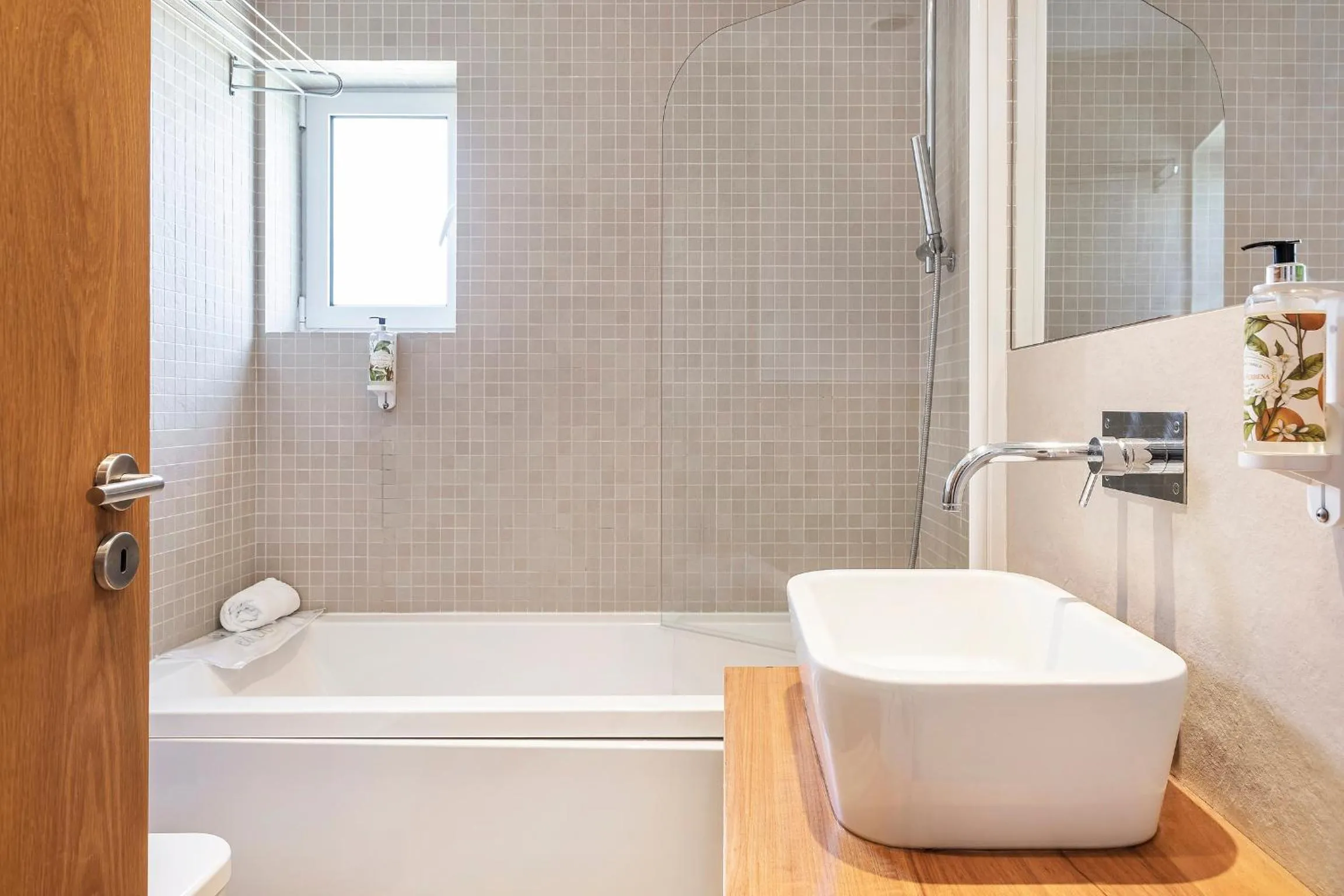 Eden Villas & Apartments