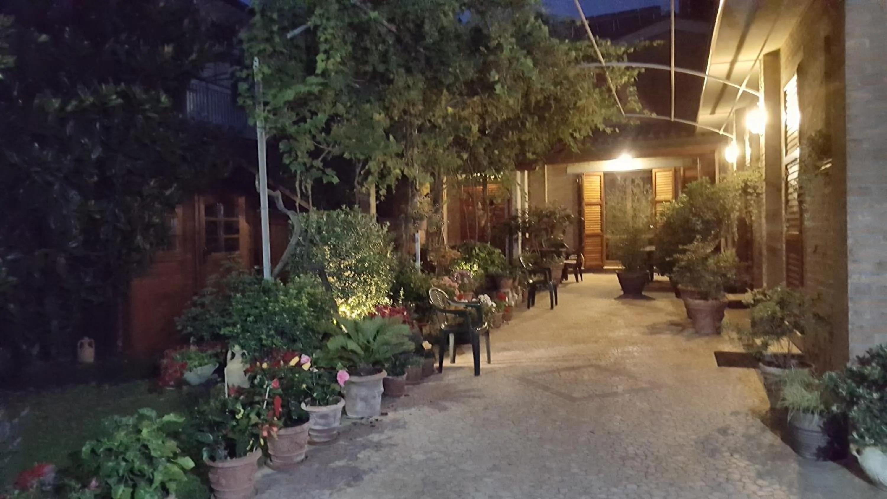 Property building in B&B ENSILEVA BEACH