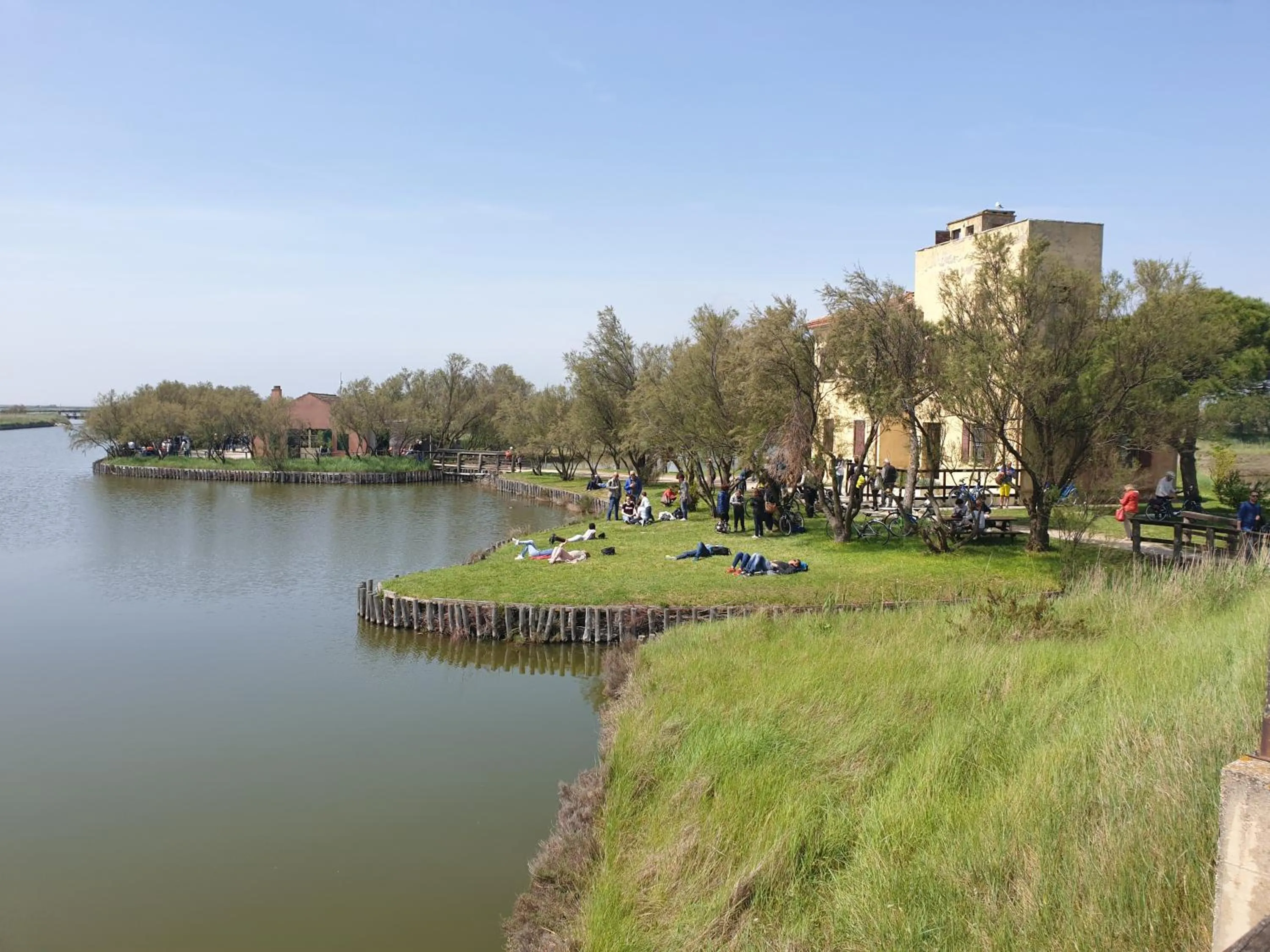 Spring in B&B ENSILEVA BEACH