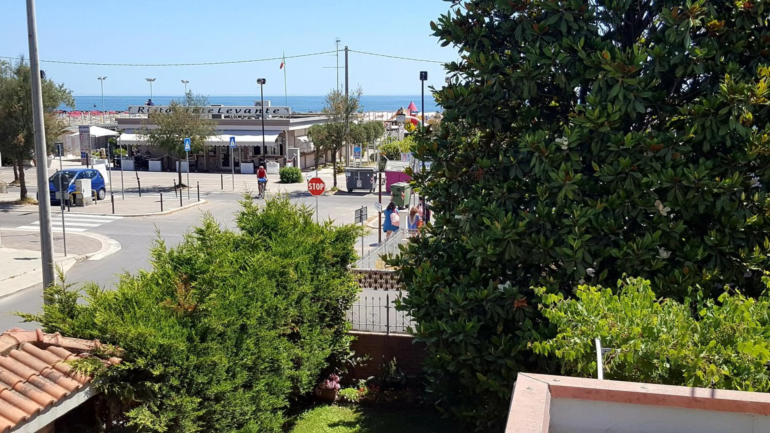 Spring in B&B ENSILEVA BEACH