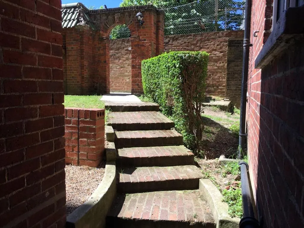 Property building in Marble Apartments Effra Court