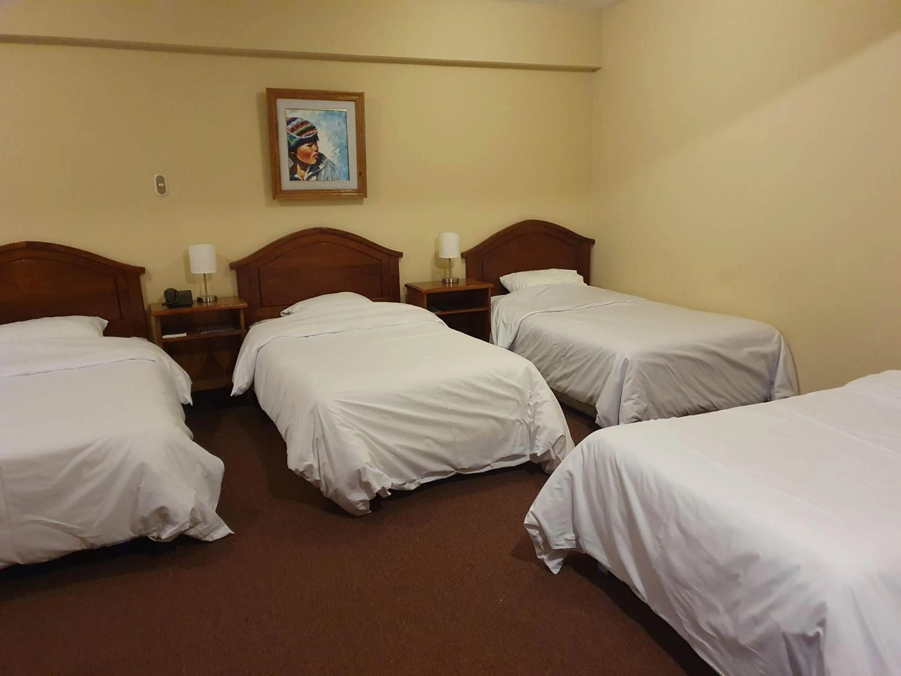 Bedroom, Bed in Qelqatani Hotel