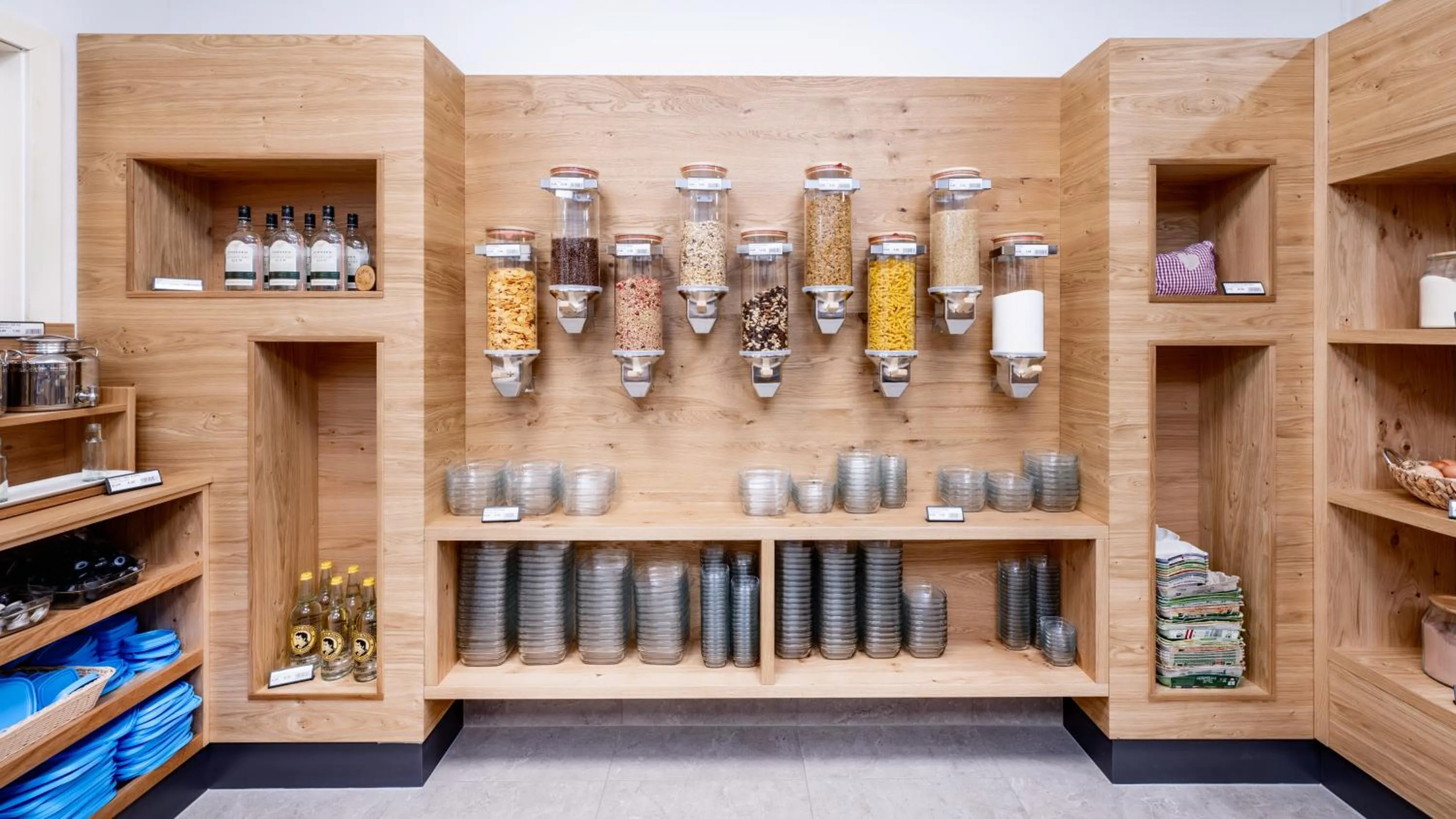 Shopping Area in Hapimag Ferienwohnungen Bad Gastein