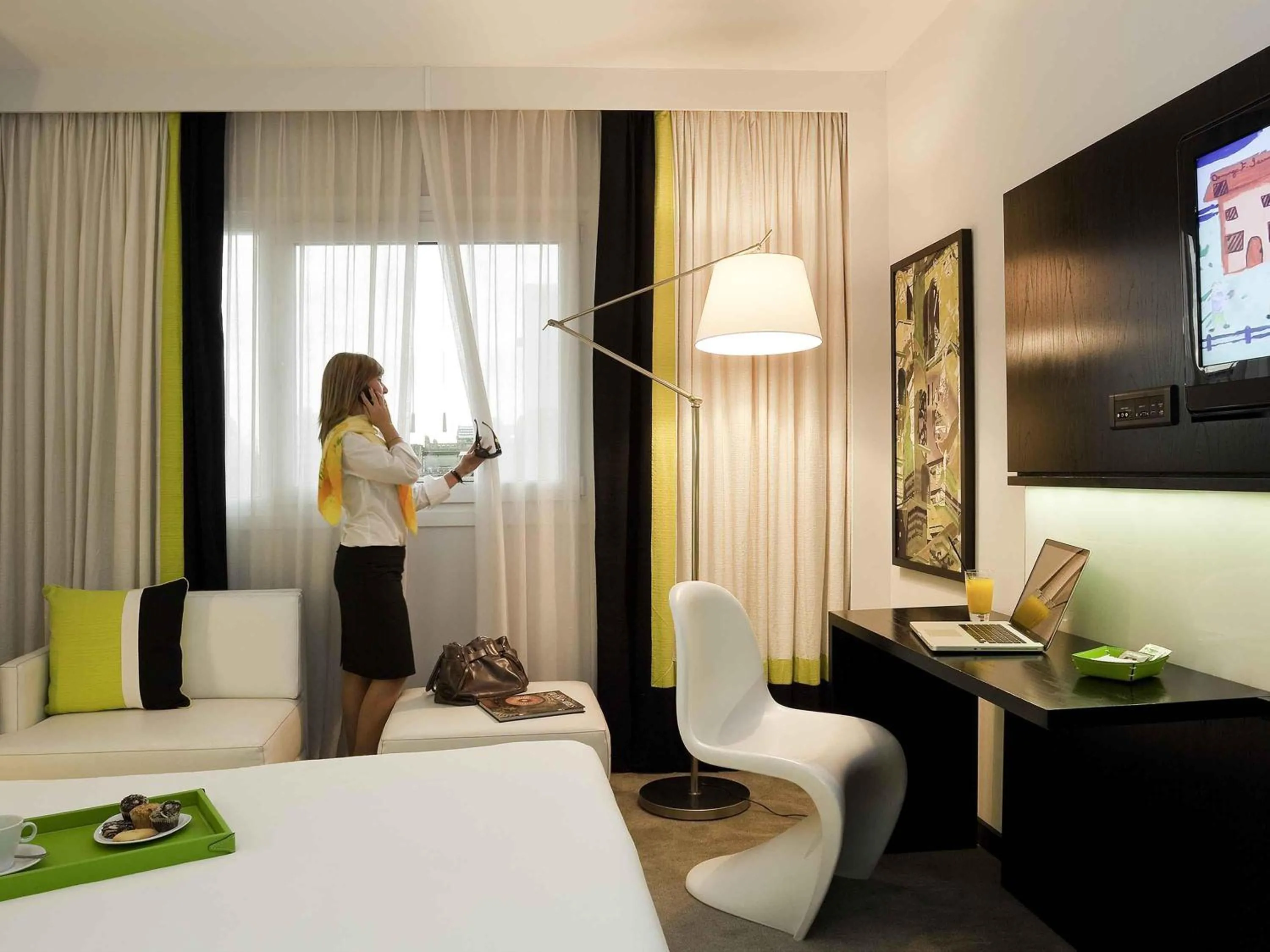 Bedroom, Bed in Novotel Buenos Aires