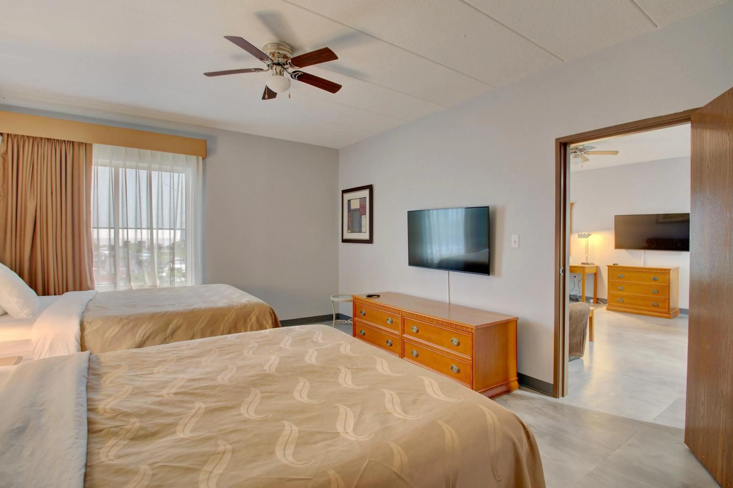Bed in Quality Inn & Suites CVG Airport