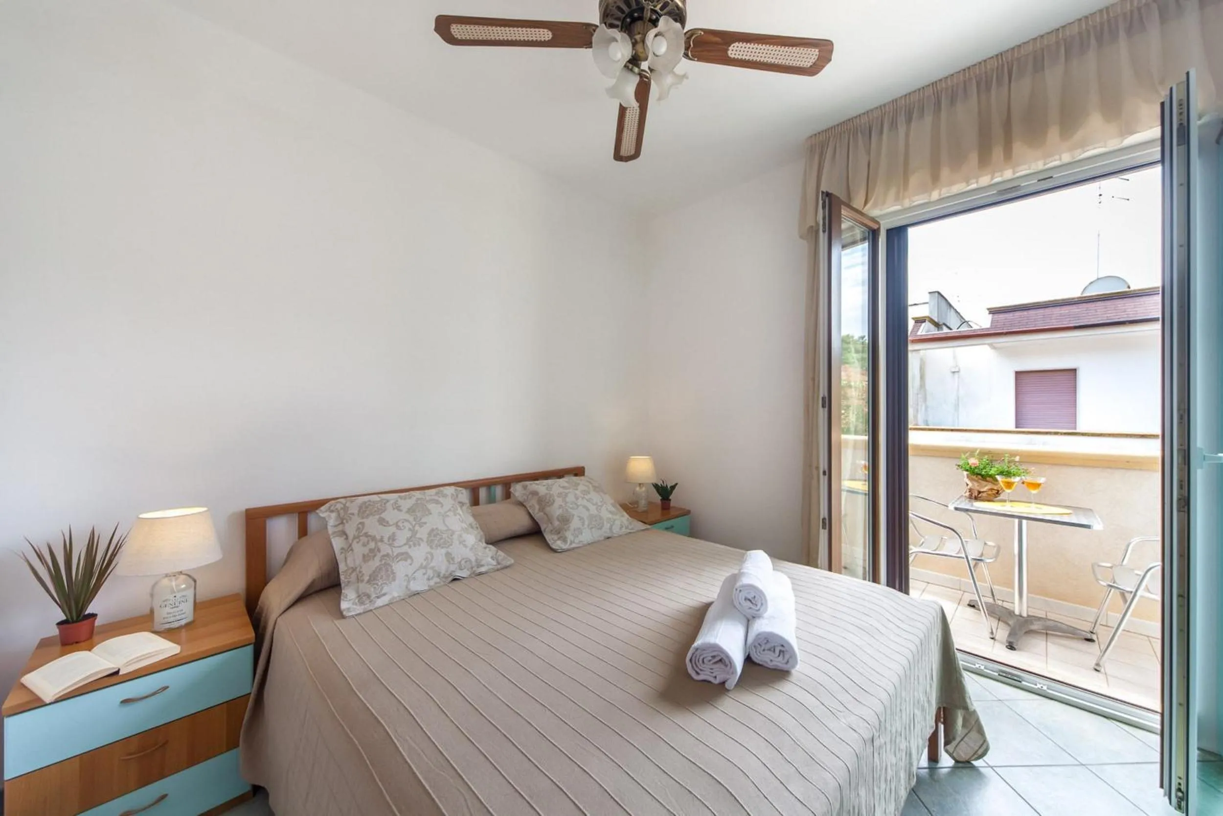 Bedroom, Bed in Villa Victory