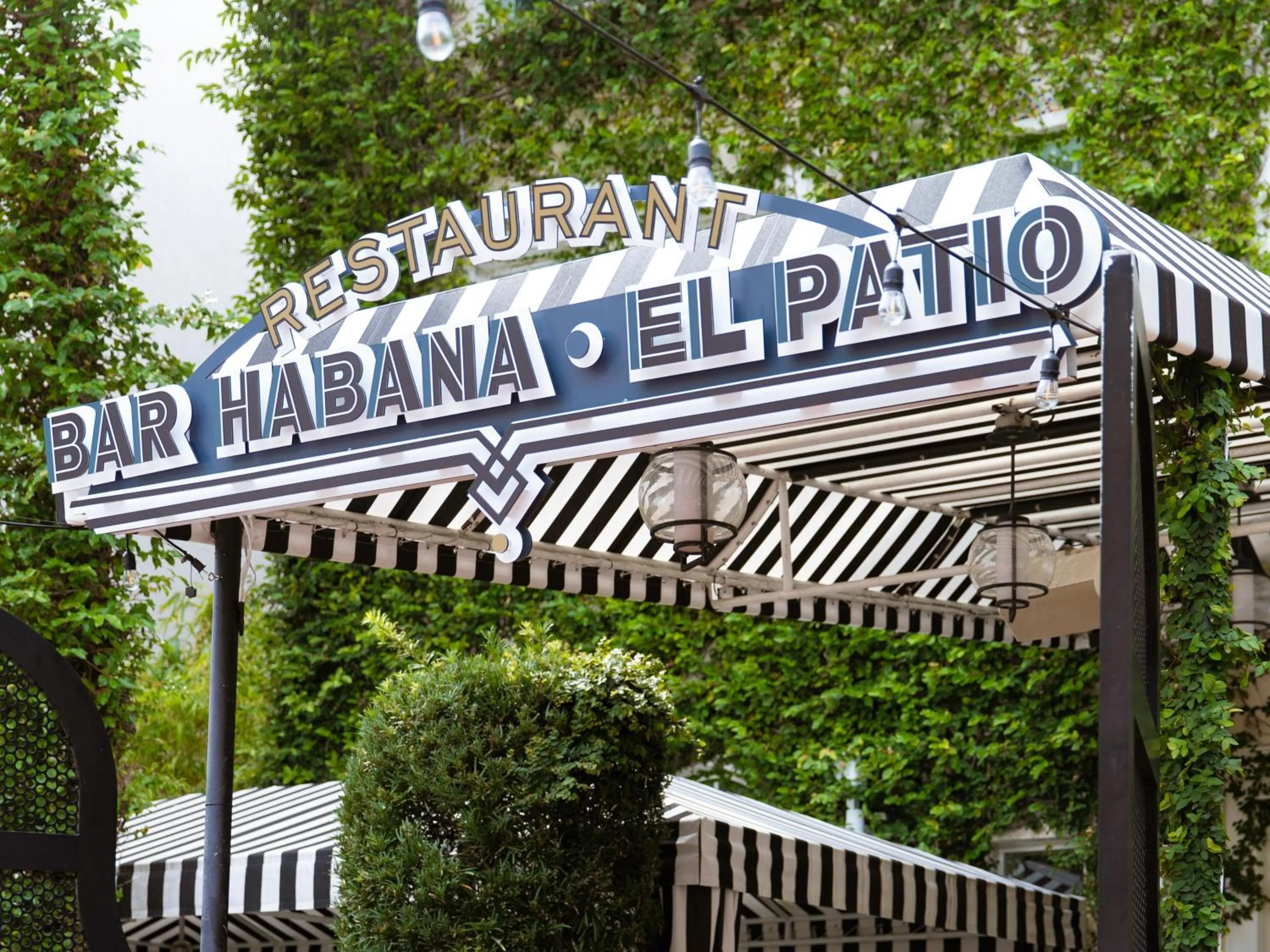 Restaurant/places to eat in Kimpton Angler’s Hotel South Beach by IHG