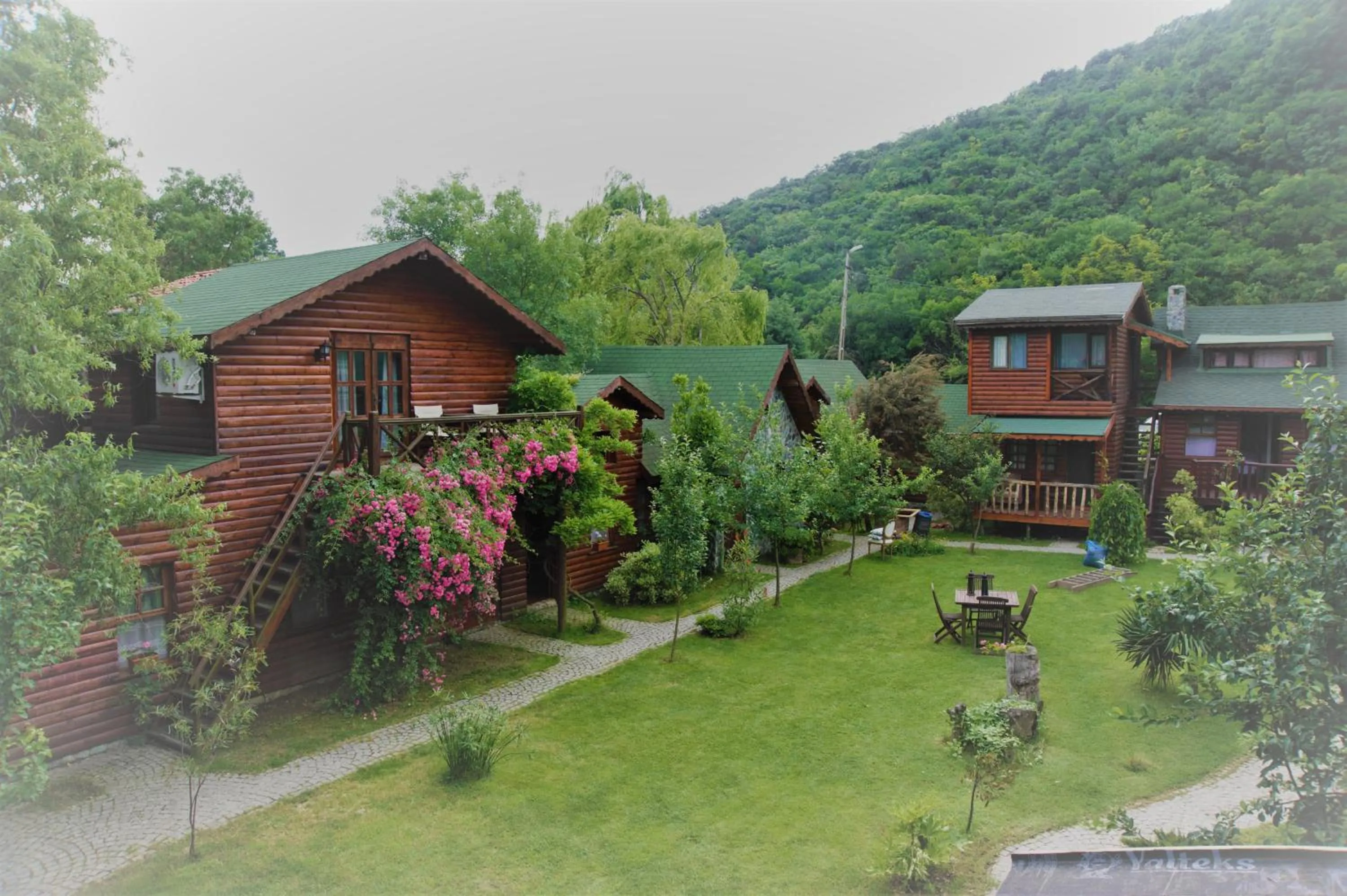 Property building in Tranquilla River Lodge