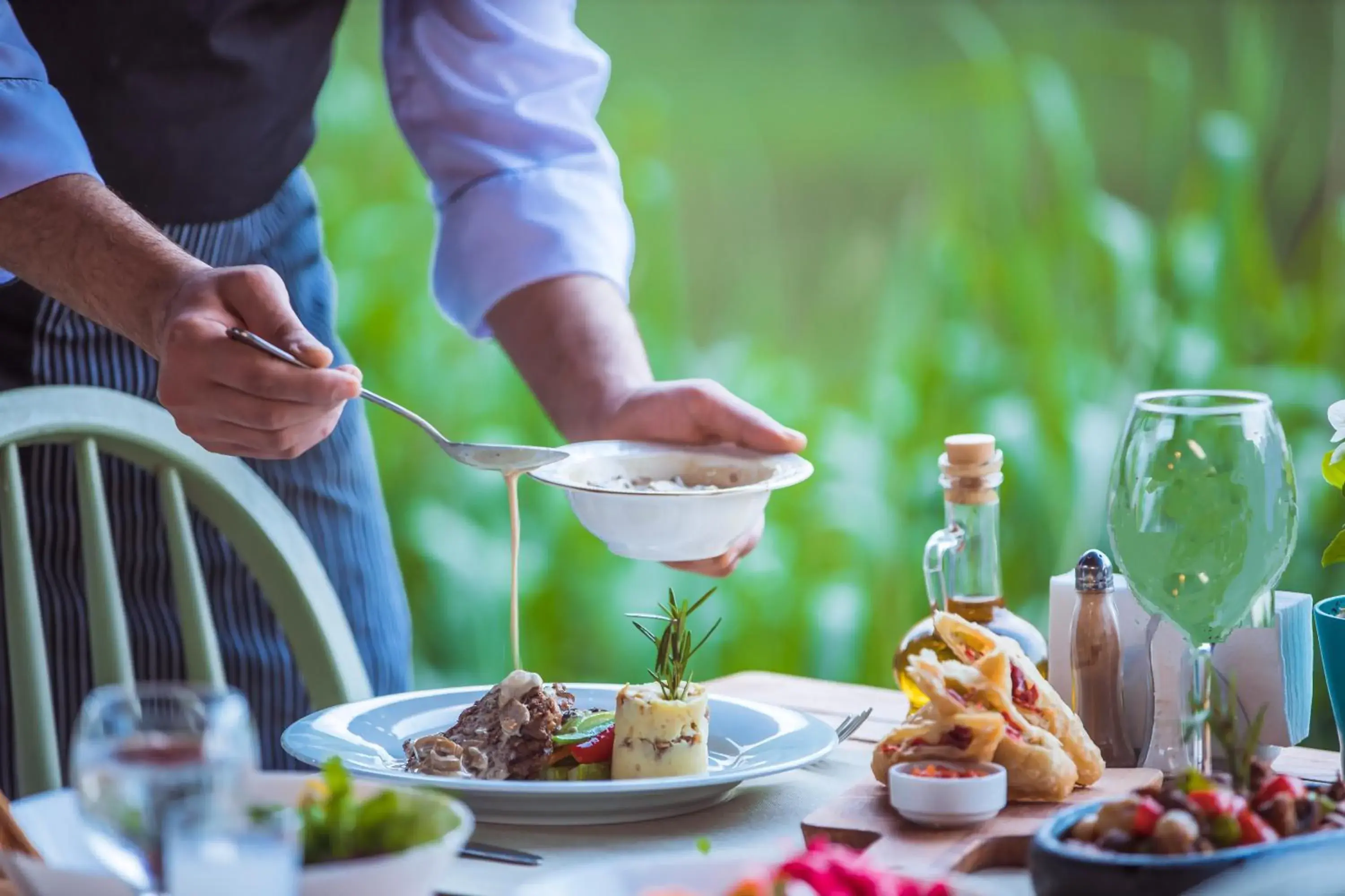 Restaurant/places to eat in Tranquilla River Lodge Restaurant/places to eat in Tranquilla River Lodge