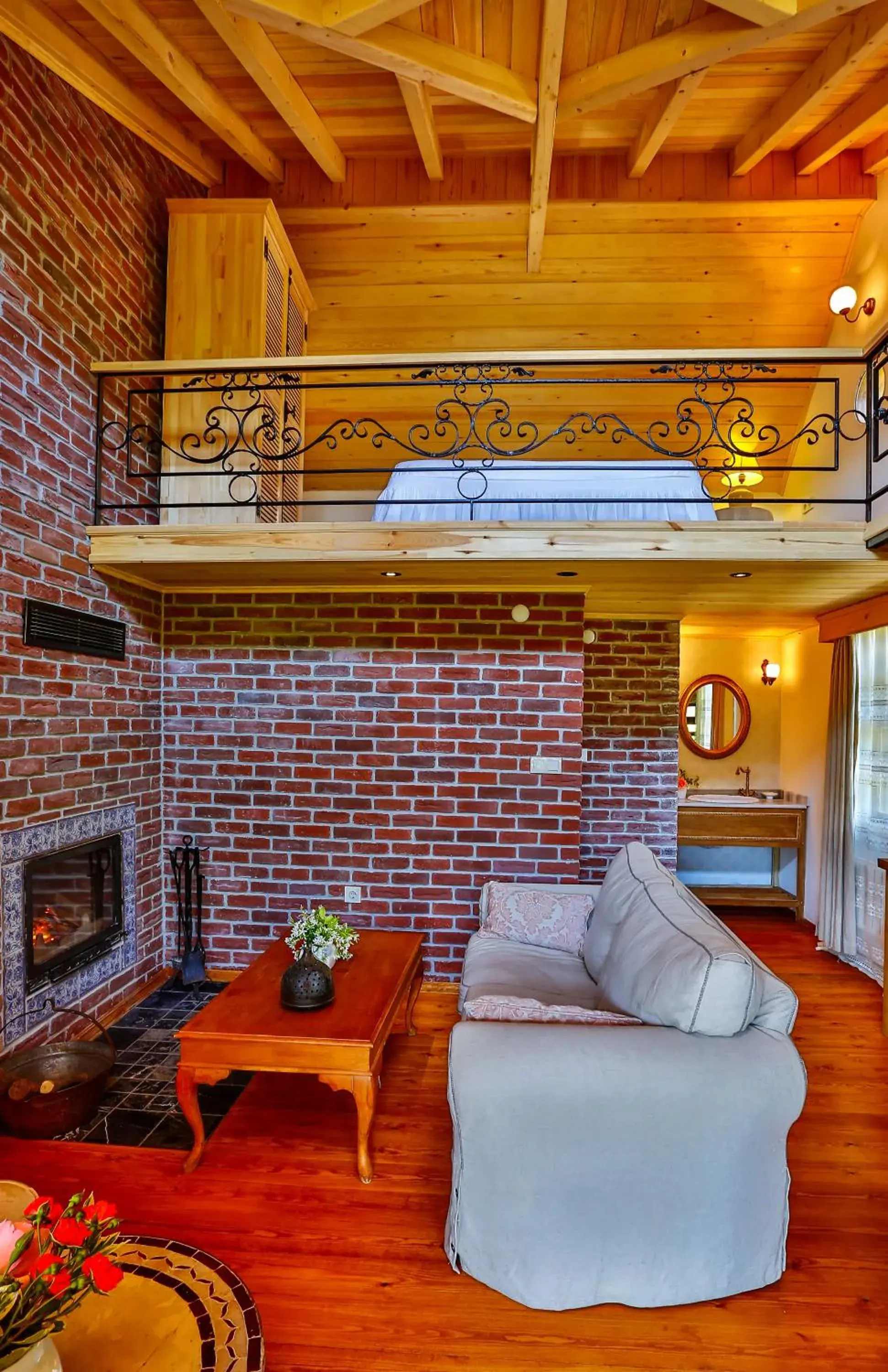 Duplex Suite in Tranquilla River Lodge Duplex Suite in Tranquilla River Lodge