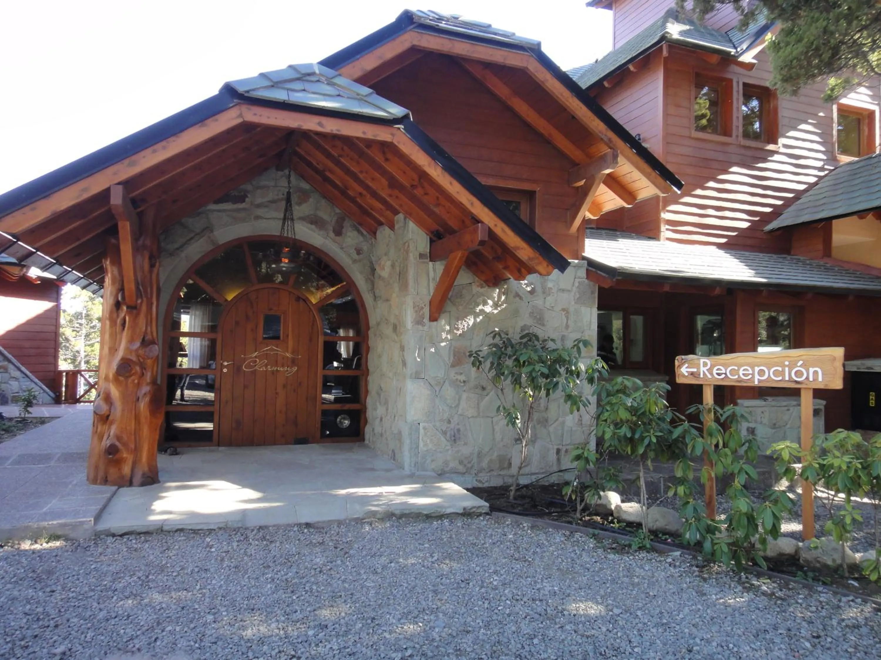 Facade/entrance in Charming Luxury Lodge & Private Spa