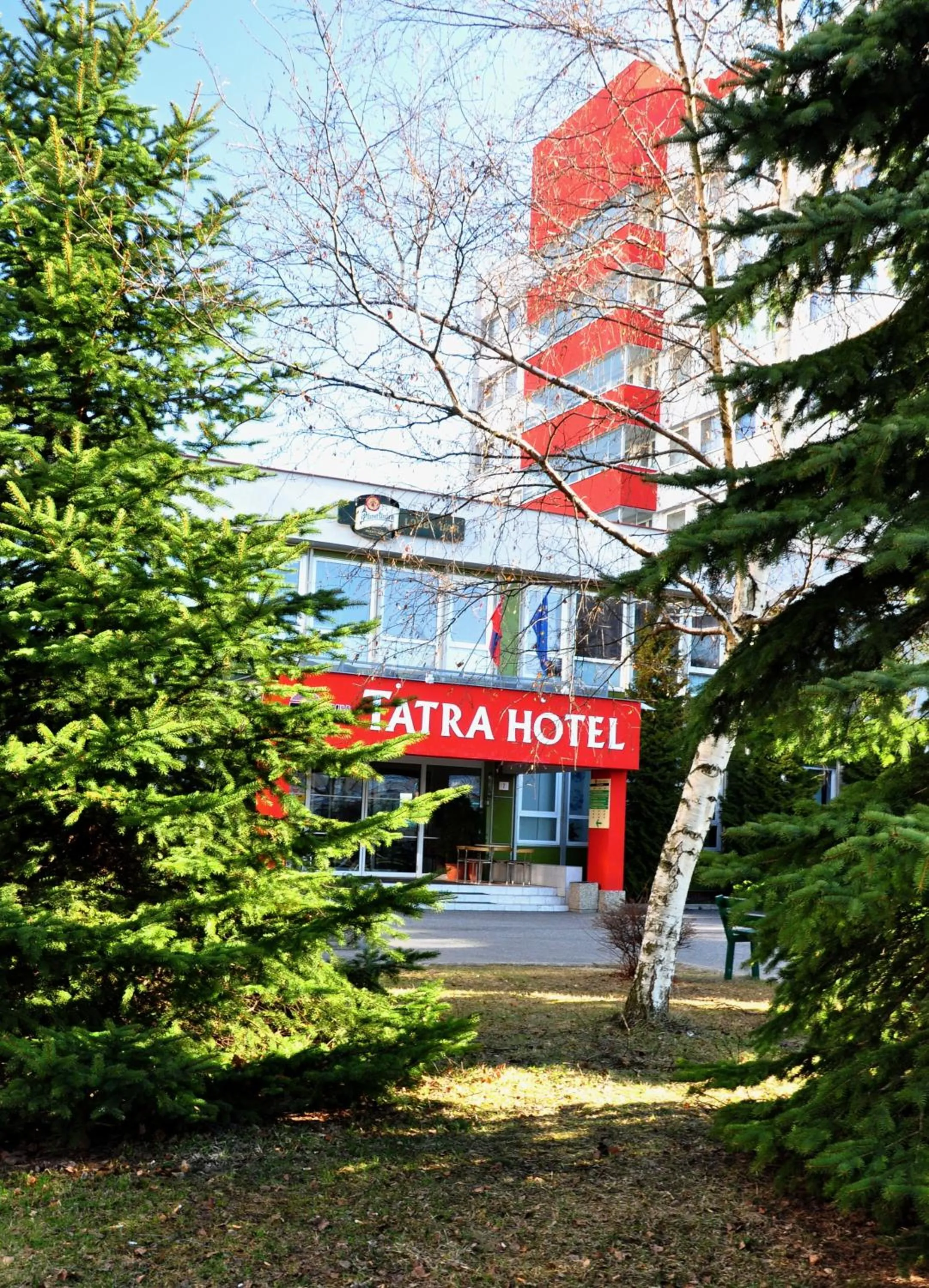 Facade/entrance in Tatra Hotel