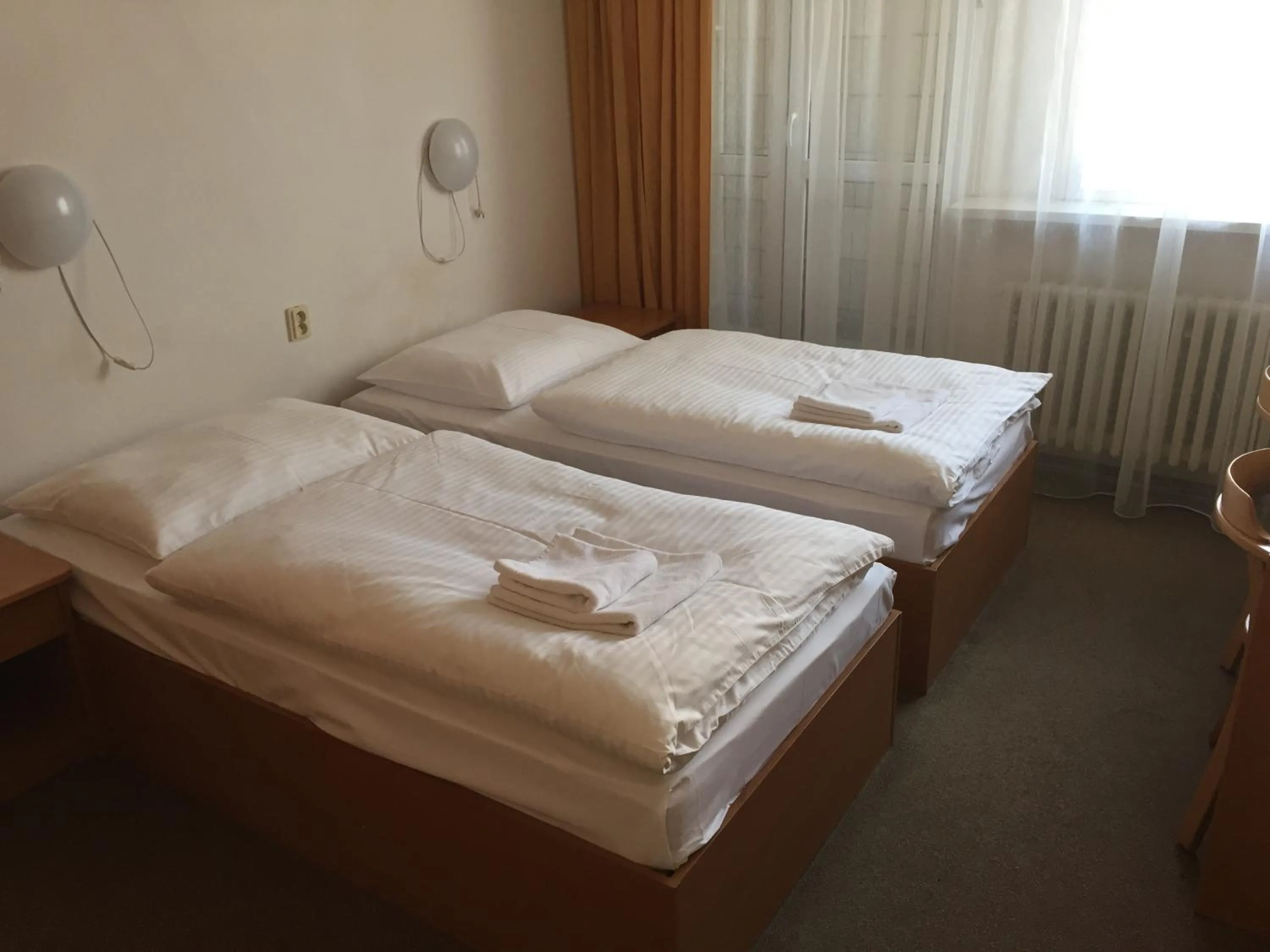 Bedroom, Bed in Tatra Hotel