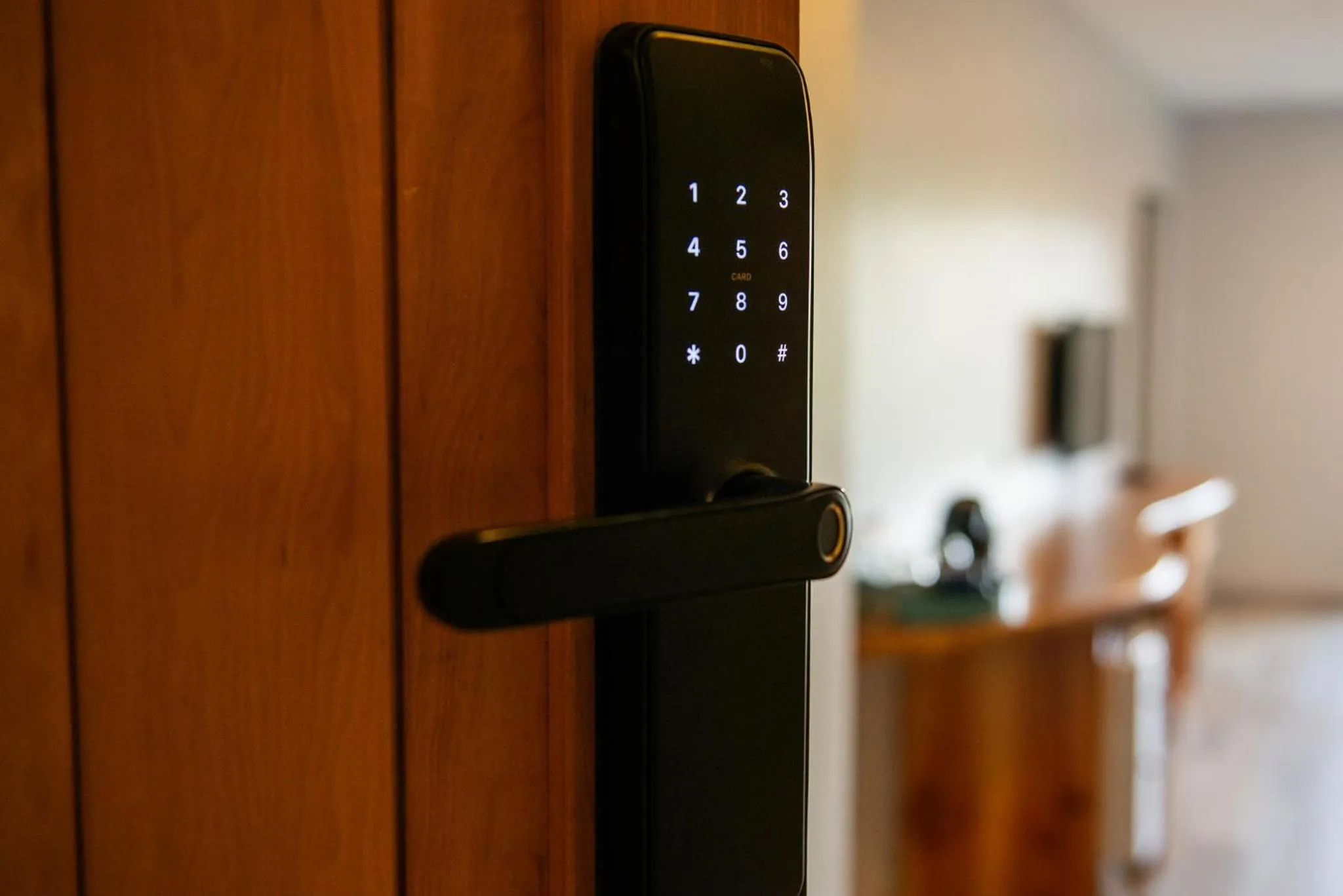 Facade/entrance in Peninsula Petit