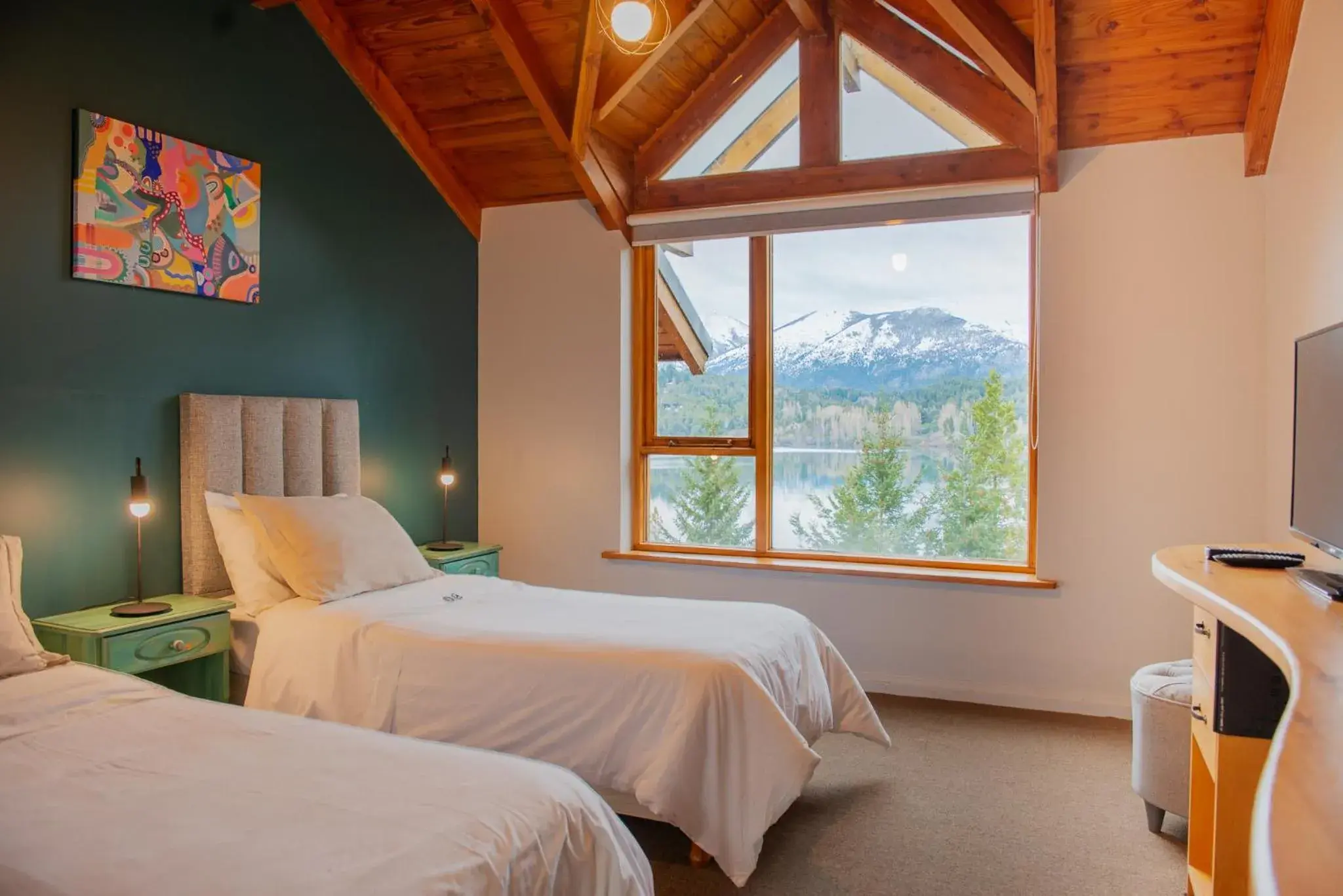 Bed in Peninsula Petit Bed in Peninsula Petit