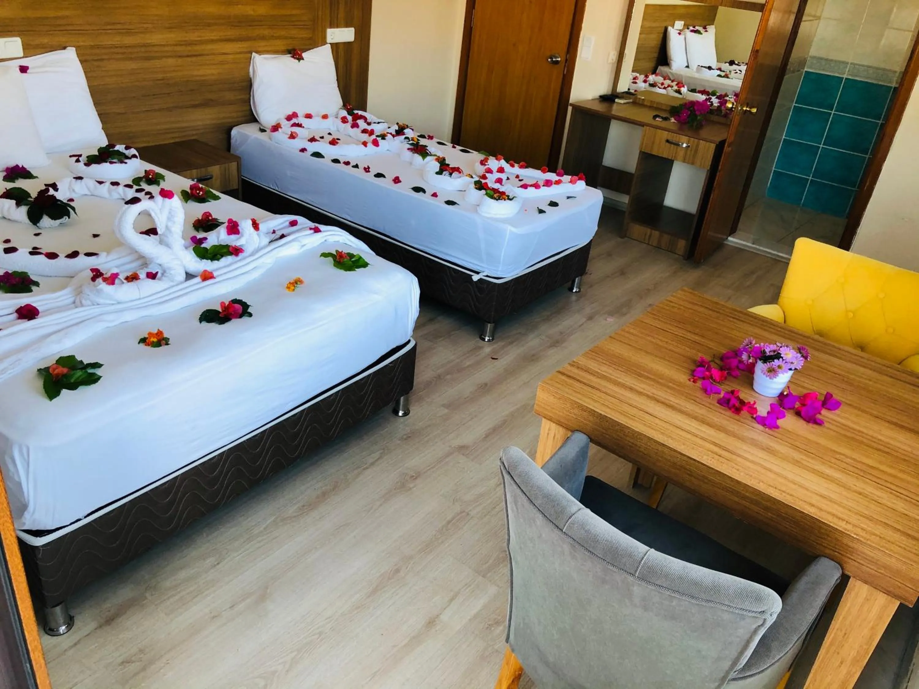 Castello Hotel & Aparts