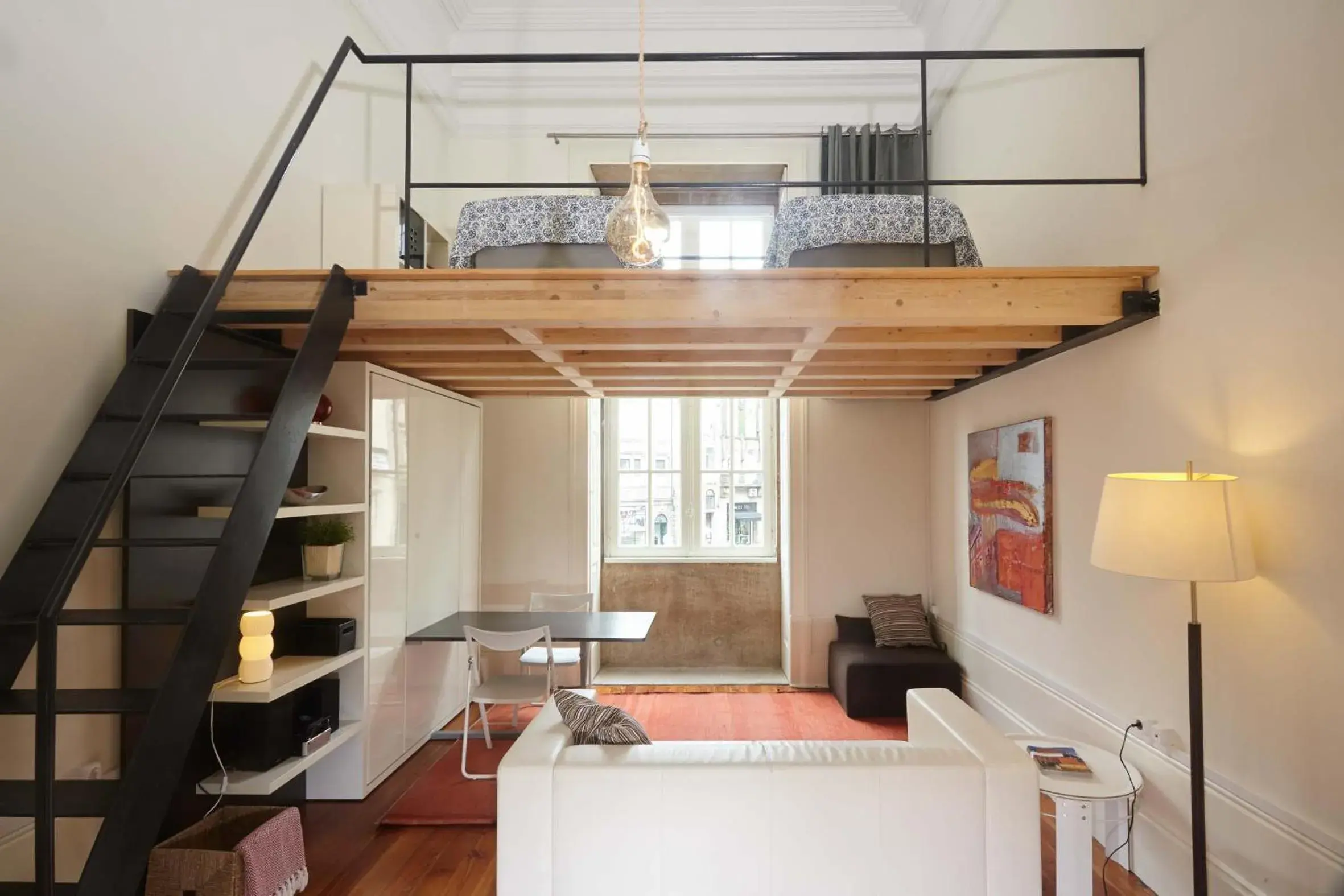 Twin Room with Shared Bathroom in The Passenger Hostel Twin Room with Shared Bathroom in The Passenger Hostel