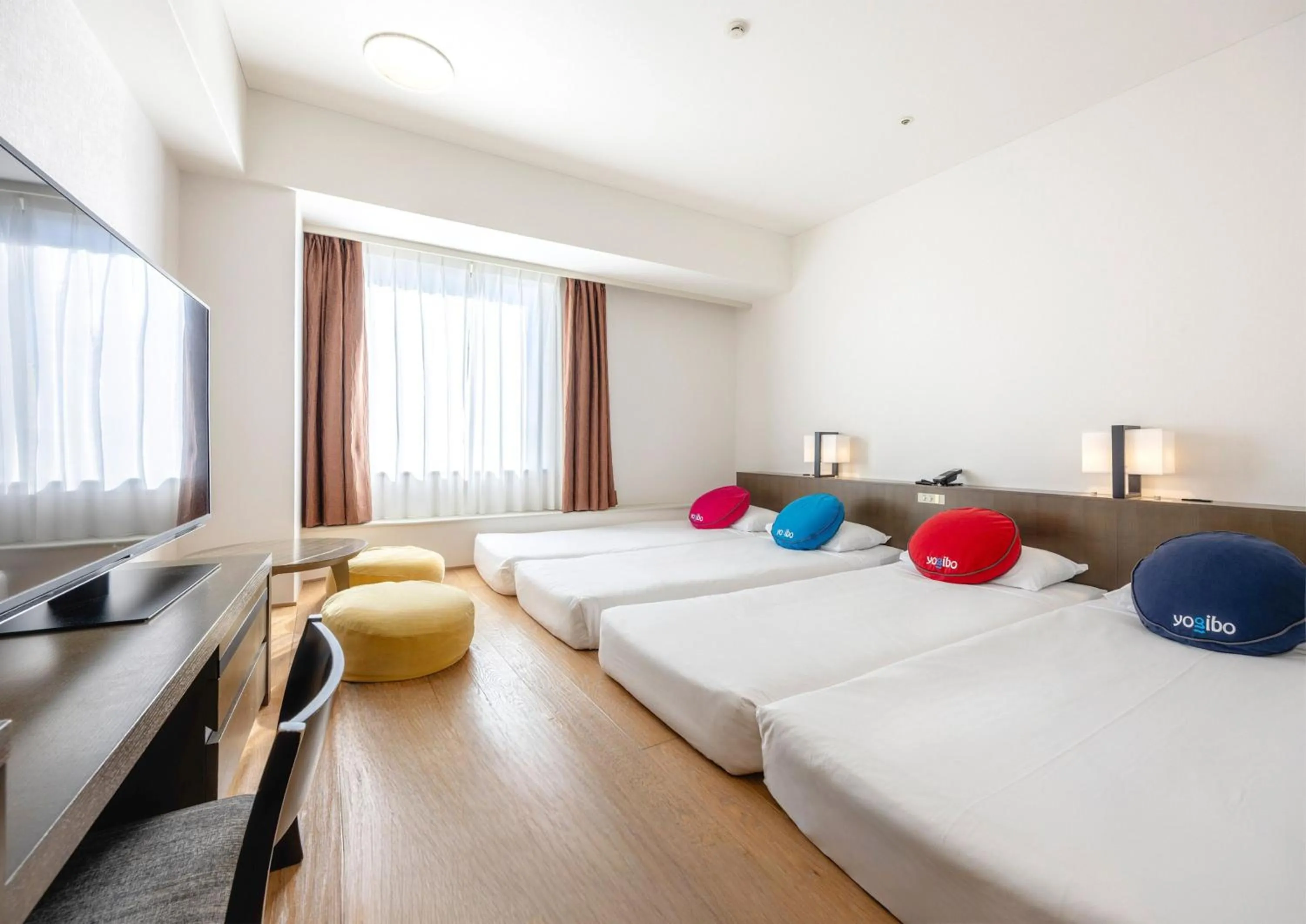 Bed in Tokyo Bay Ariake Washington Hotel