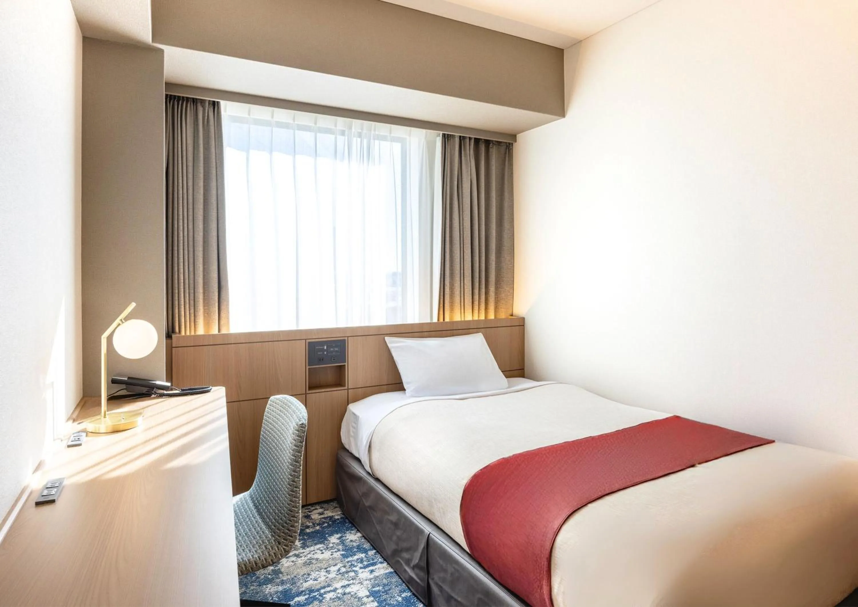 Bed in Tokyo Bay Ariake Washington Hotel