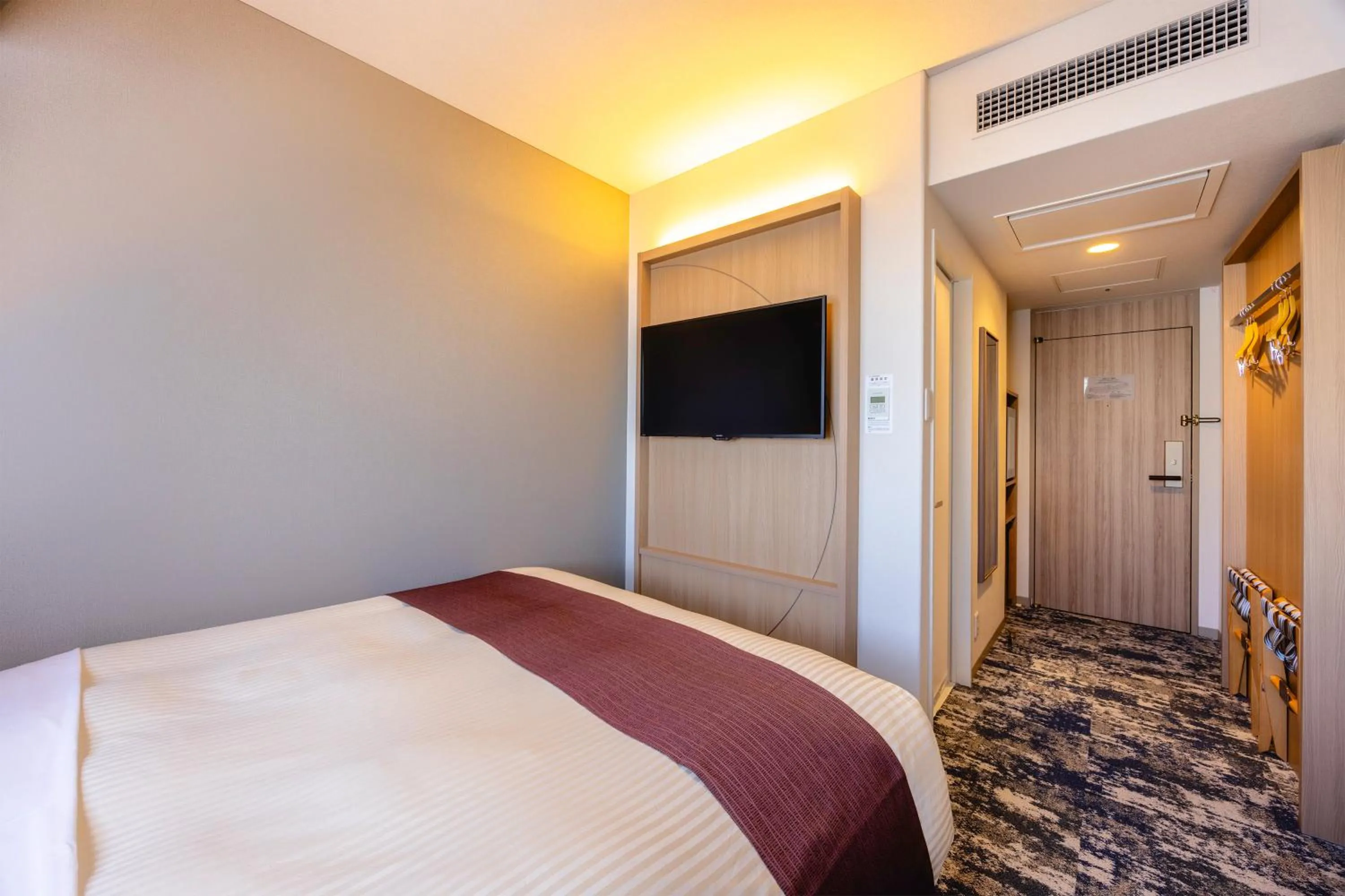 Bed in Tokyo Bay Ariake Washington Hotel