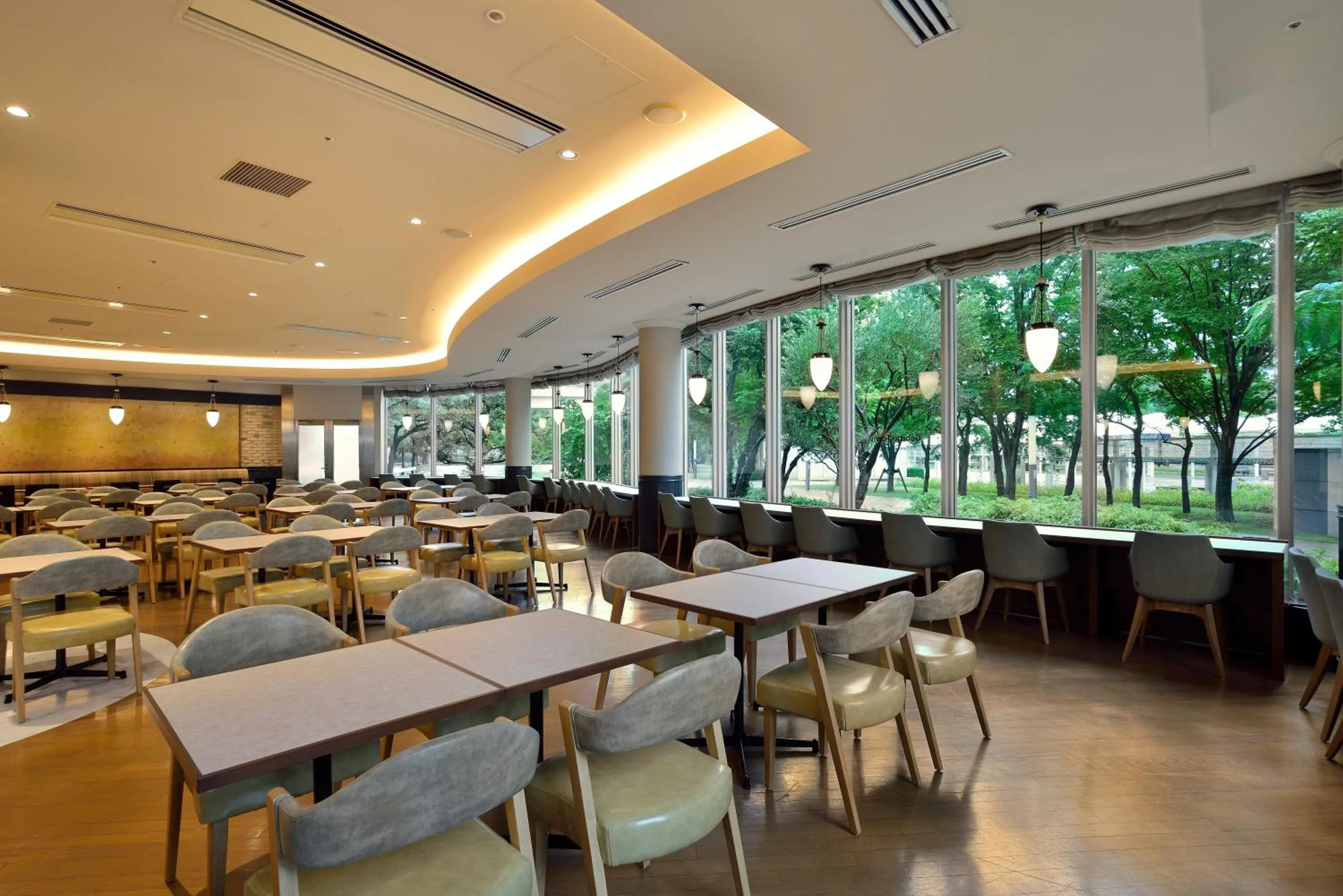 Restaurant/places to eat in Tokyo Bay Ariake Washington Hotel