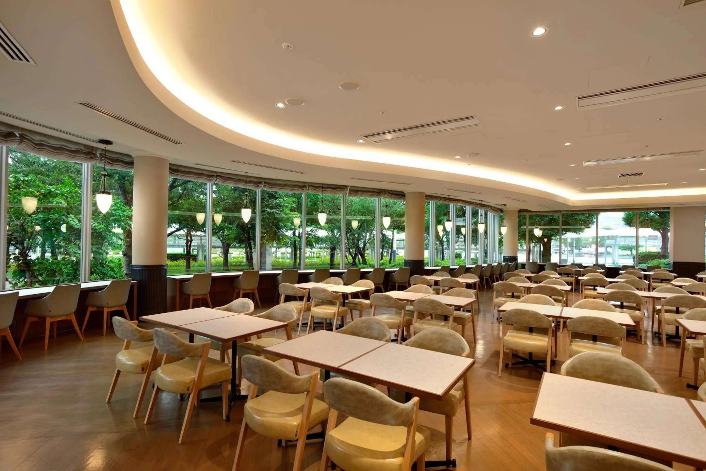 Restaurant/places to eat in Tokyo Bay Ariake Washington Hotel