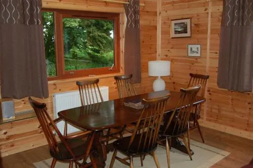 Fir Tree Lodge