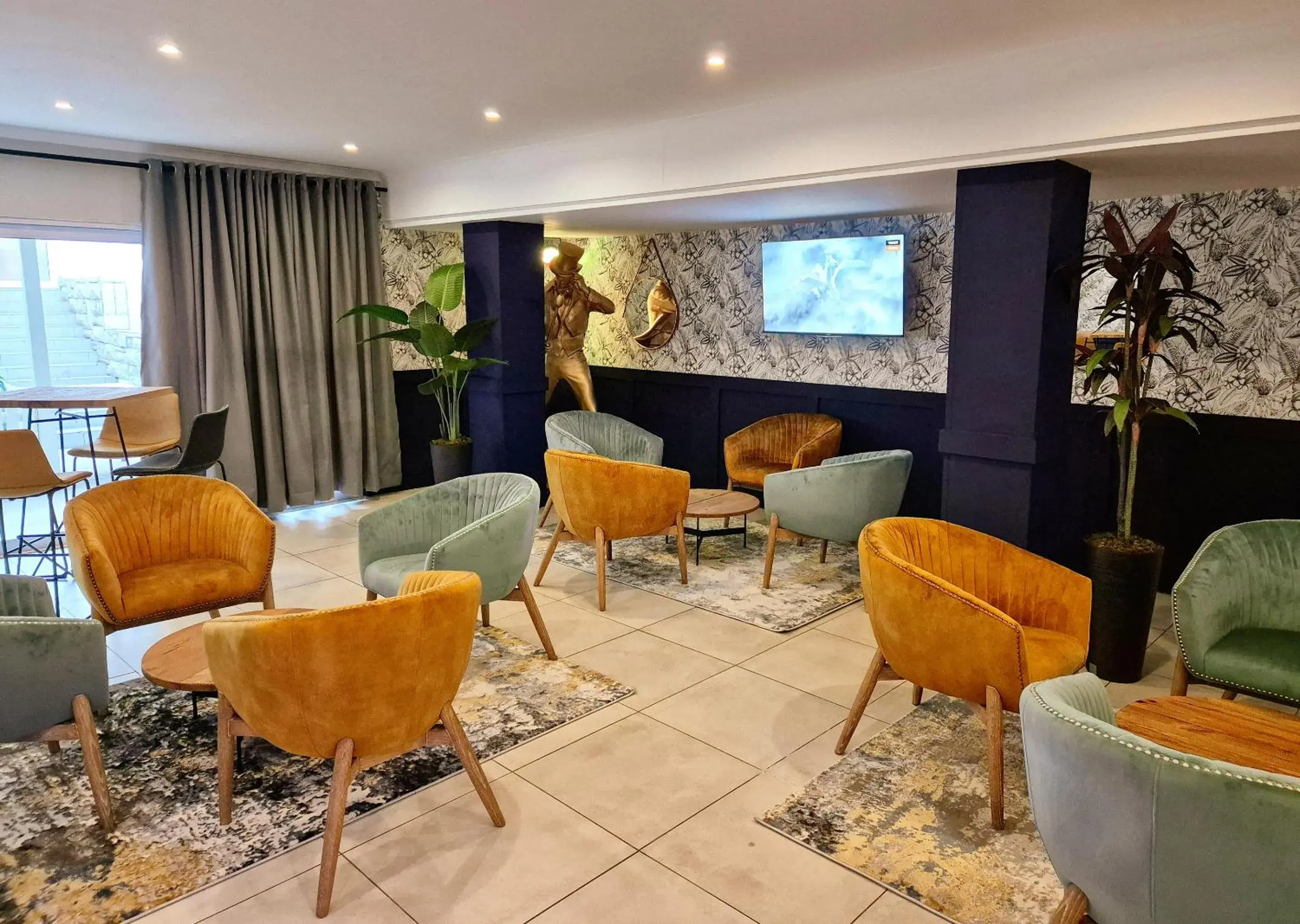 Lounge or bar in Blue Marlin All-Inclusive Seascape by Dream Resorts Lounge or bar in Blue Marlin All-Inclusive Seascape by Dream Resorts