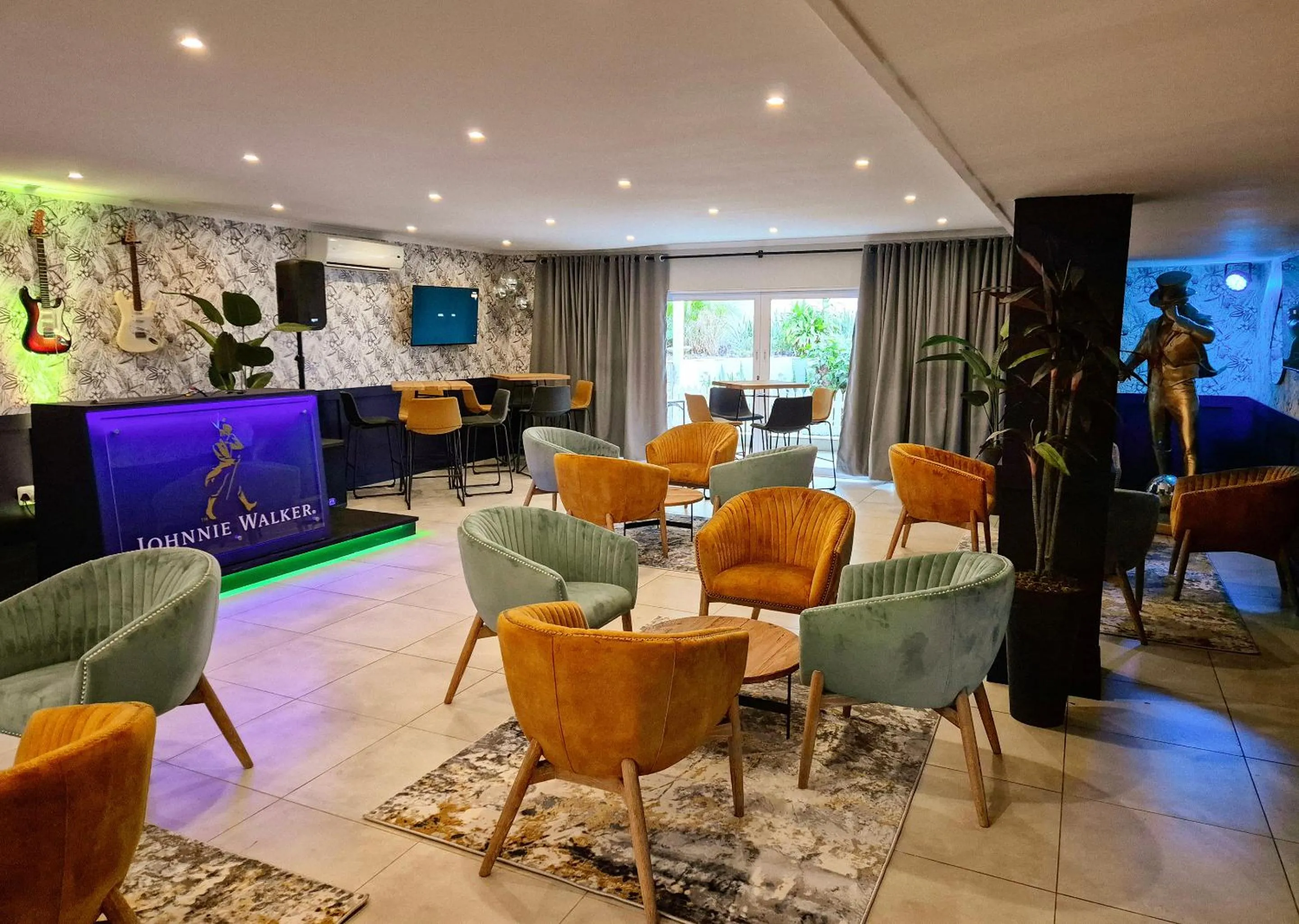 TV and multimedia in Blue Marlin All-Inclusive Seascape by Dream Resorts