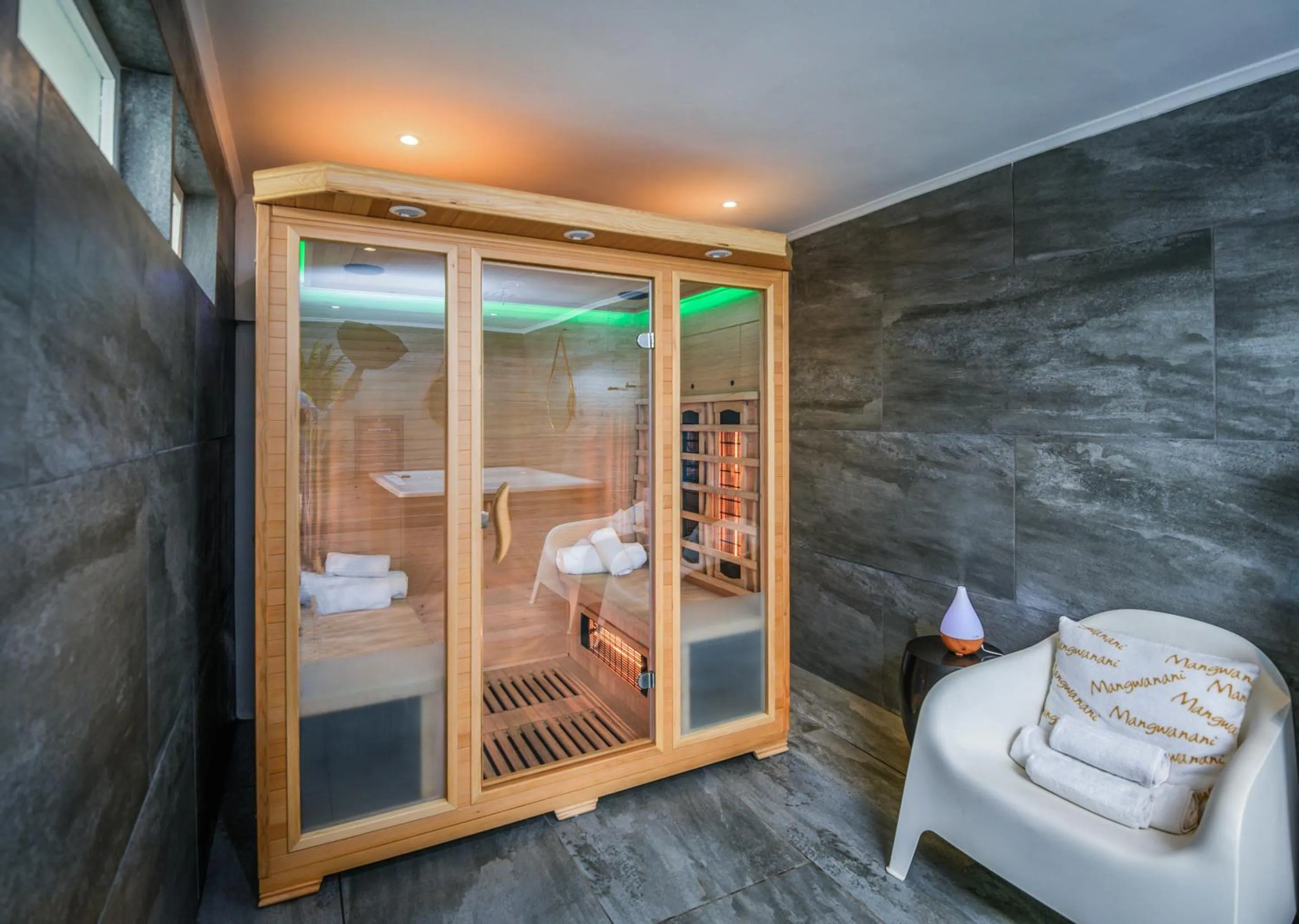 Sauna in Blue Marlin All-Inclusive Seascape by Dream Resorts