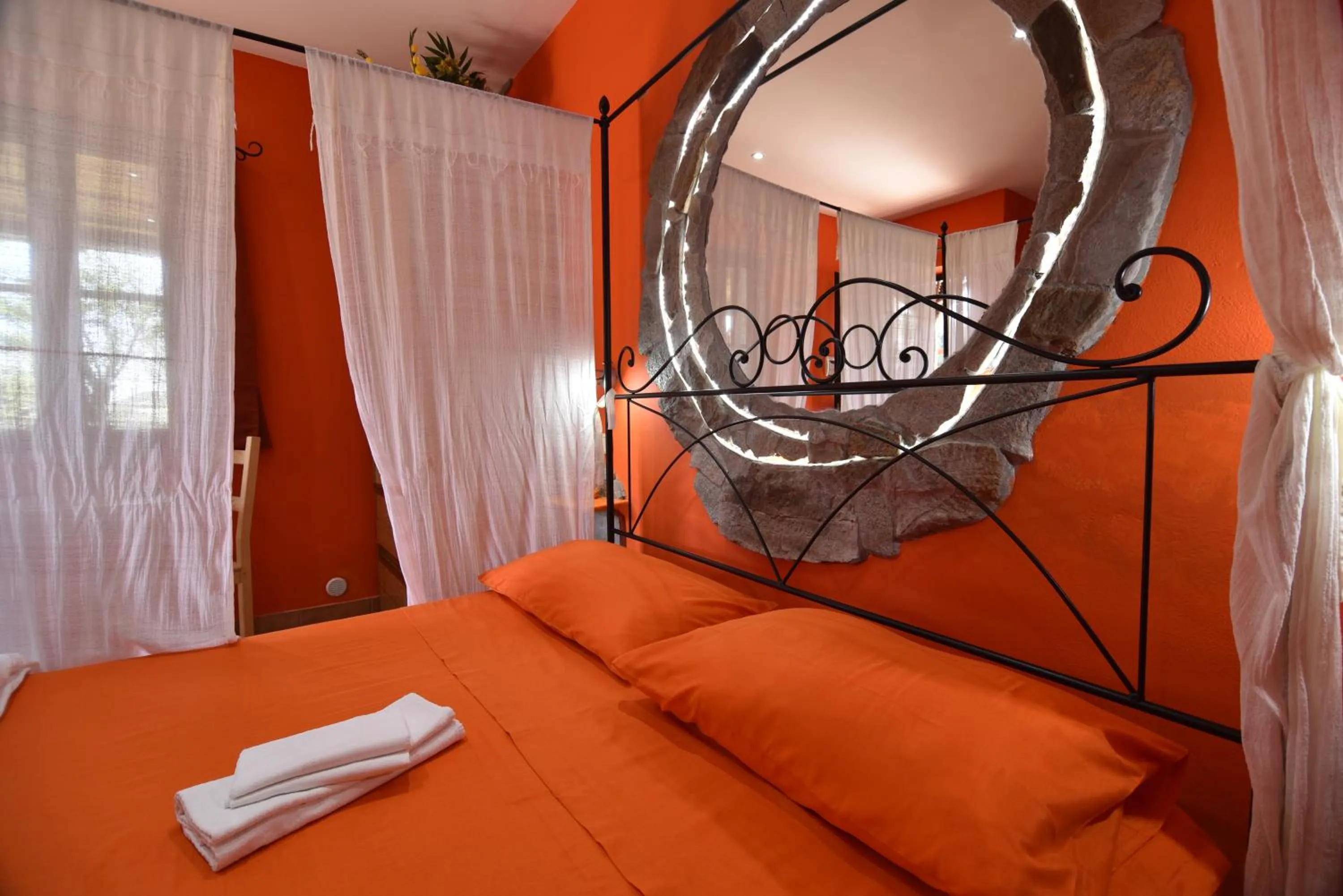 Photo of the whole room, Bed in Villa Isabella