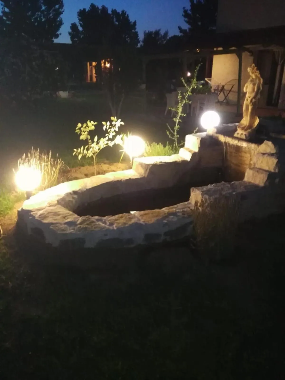 Night in Villa Isabella