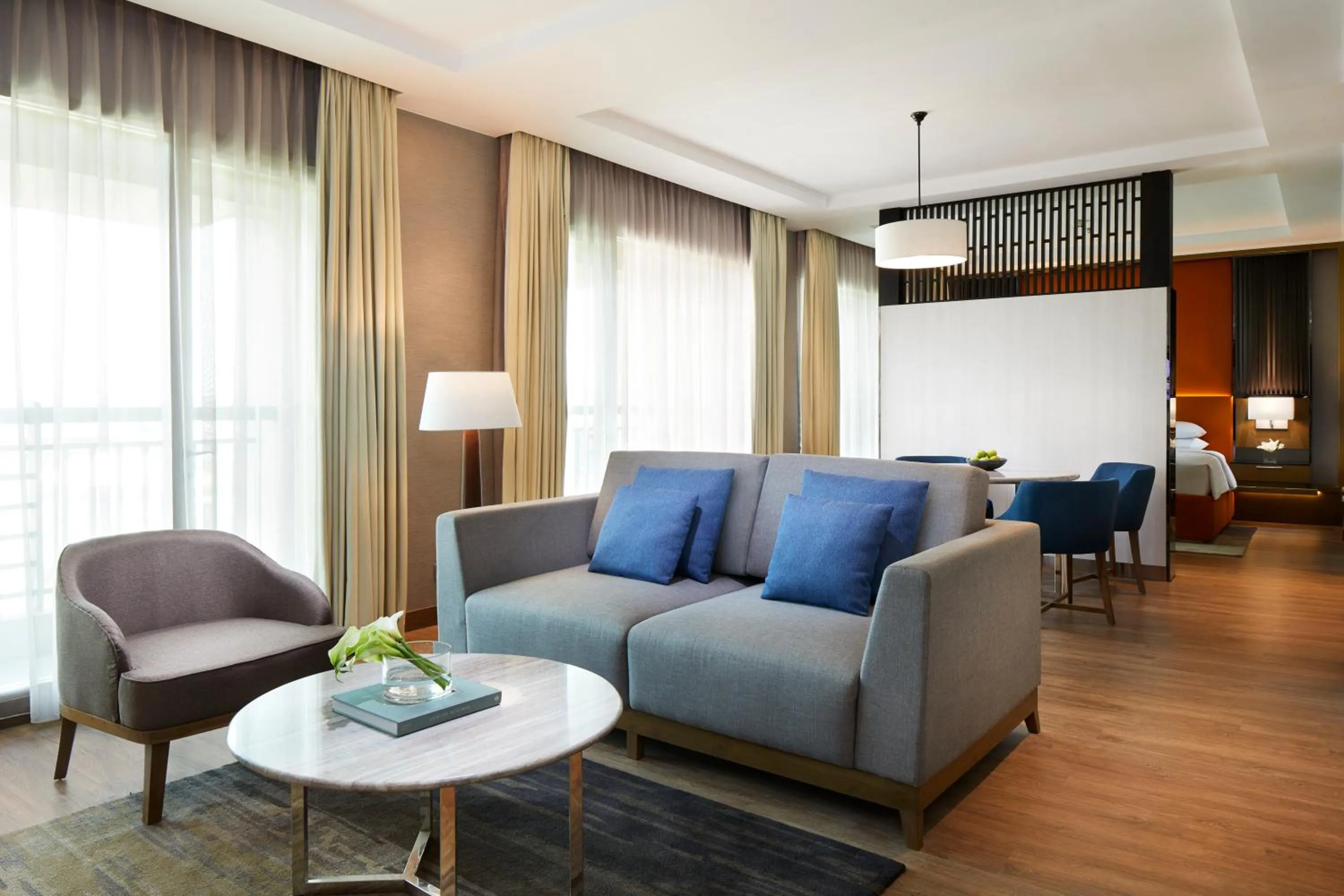 Living room in Courtyard by Marriott Bandung Dago