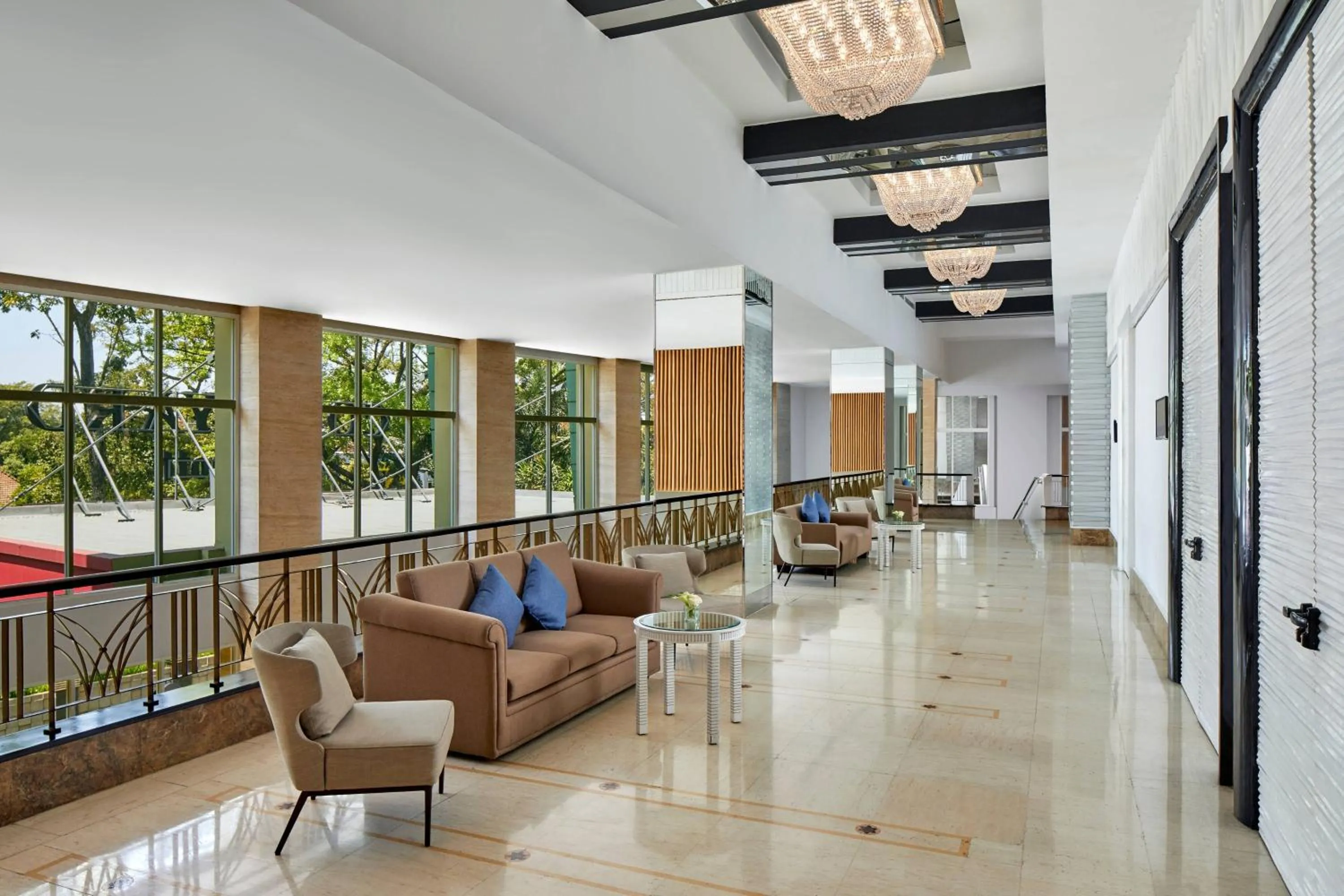 Meeting/conference room in Courtyard by Marriott Bandung Dago