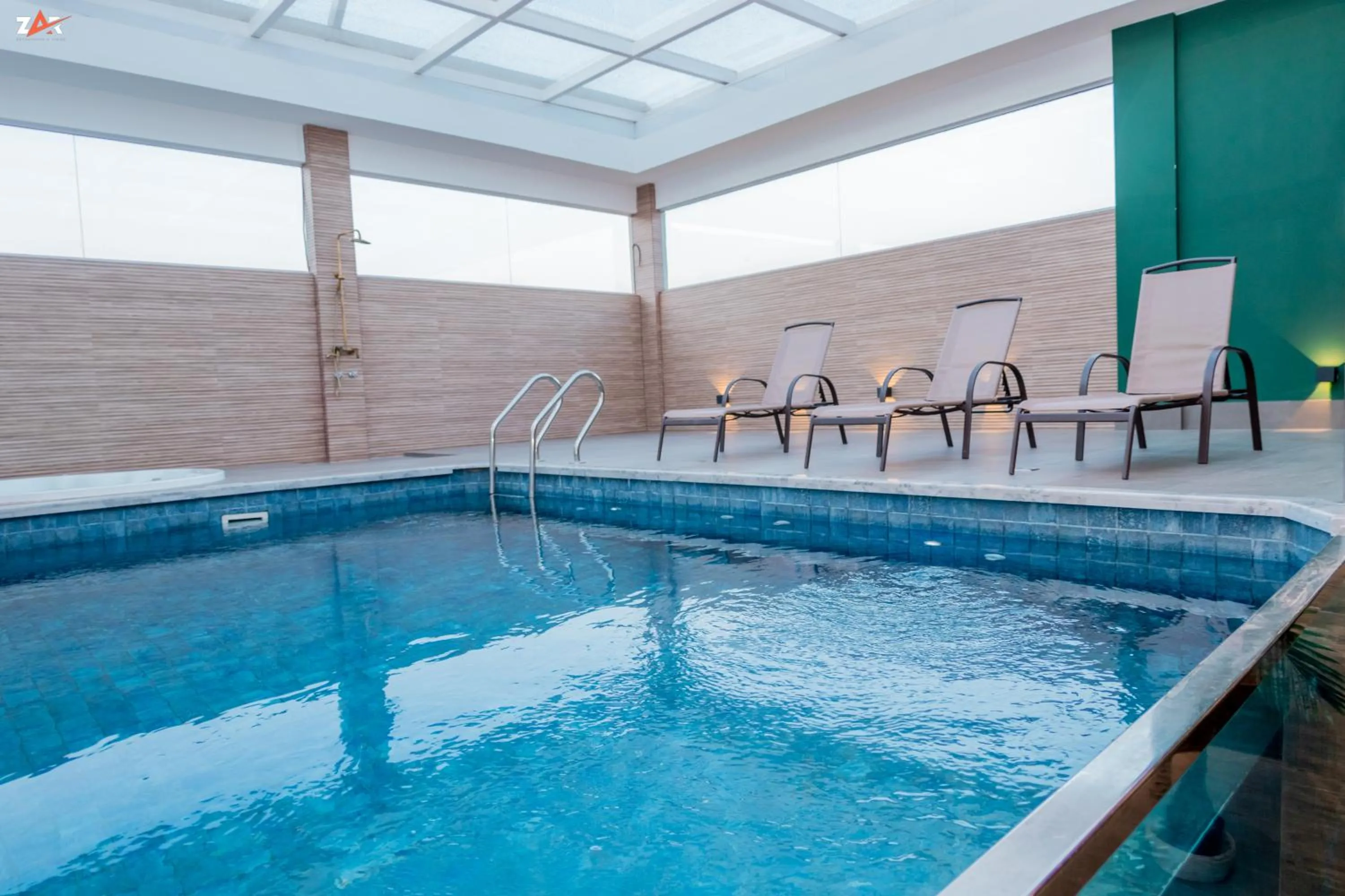 Swimming pool in Nova Hotel