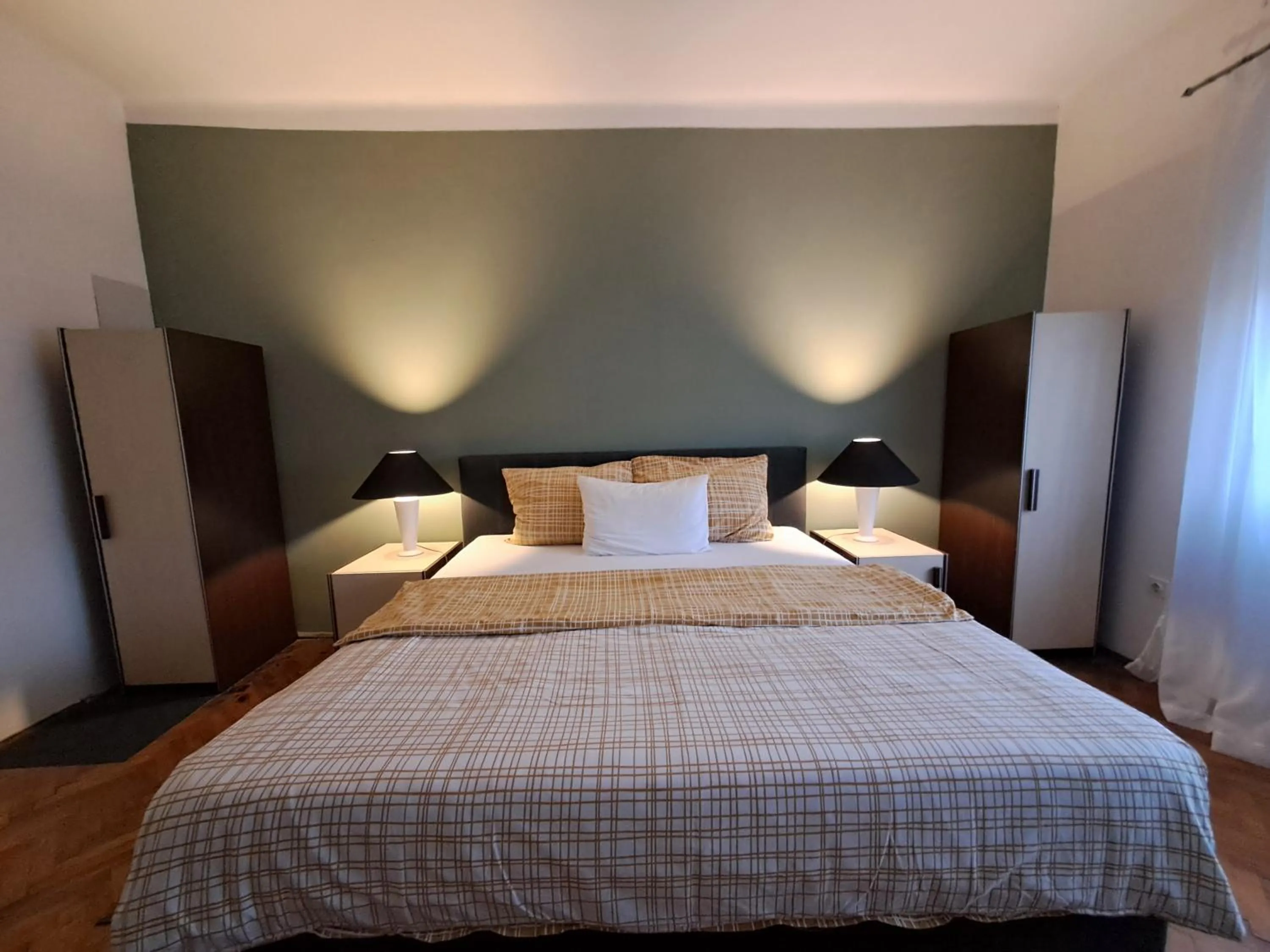 Apartment with Balcony - single occupancy in Apartman Soda