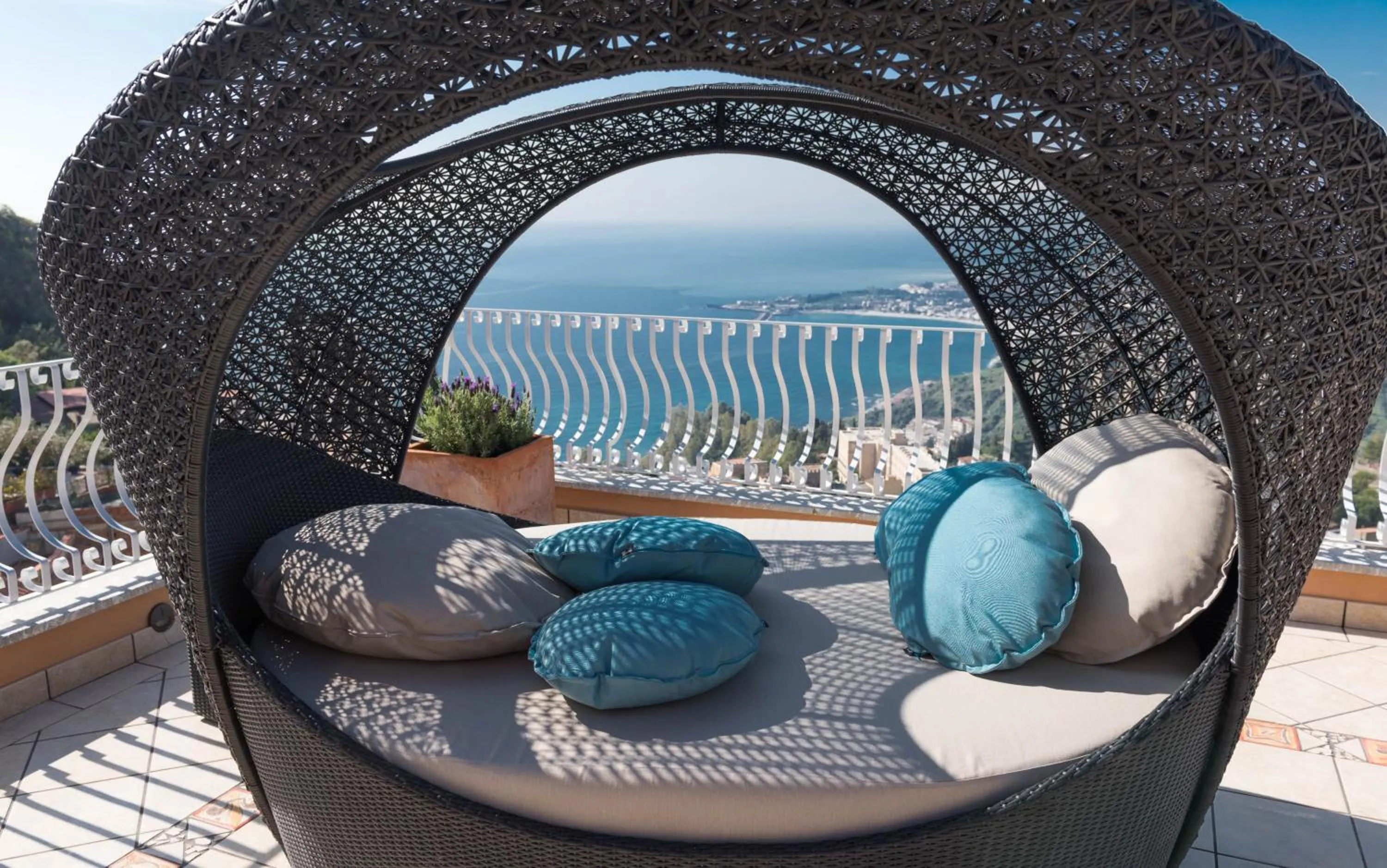 Photo of the whole room in Villa Le Terrazze Charming Rooms