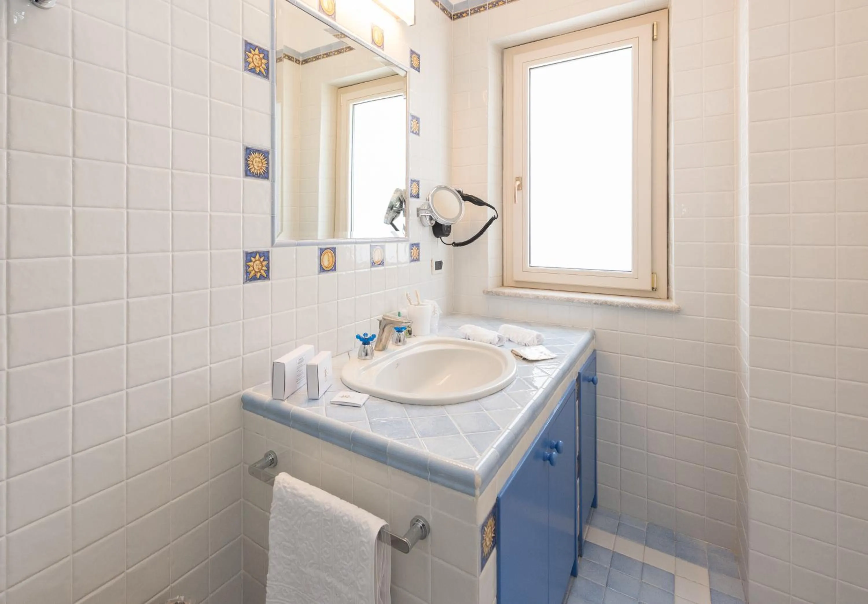 Bathroom in Villa Le Terrazze Charming Rooms