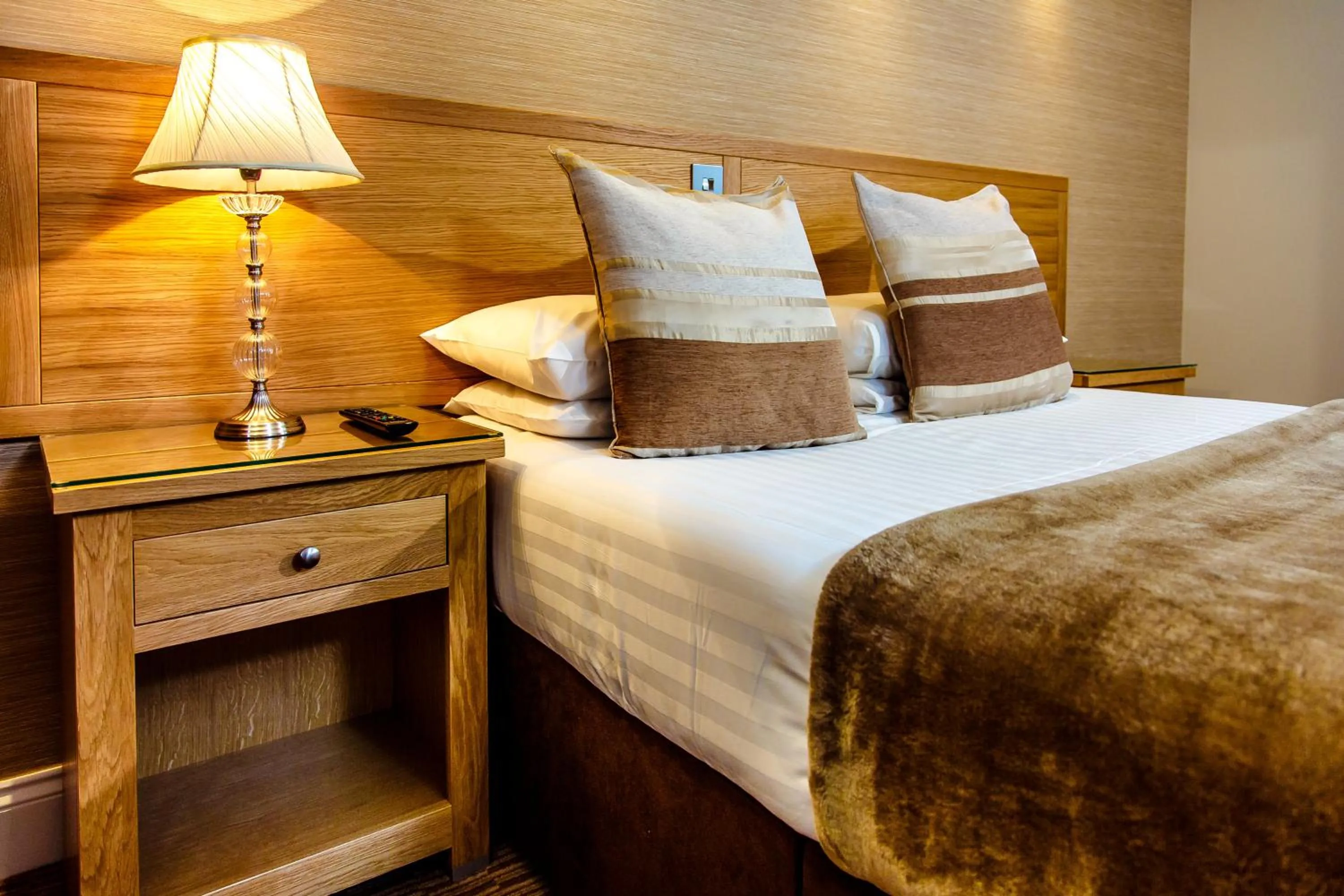 Bedroom, Bed in Adamson Hotel