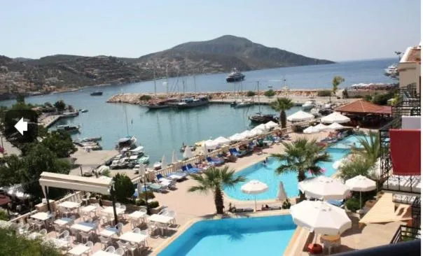 Swimming pool in Hotel Pirat