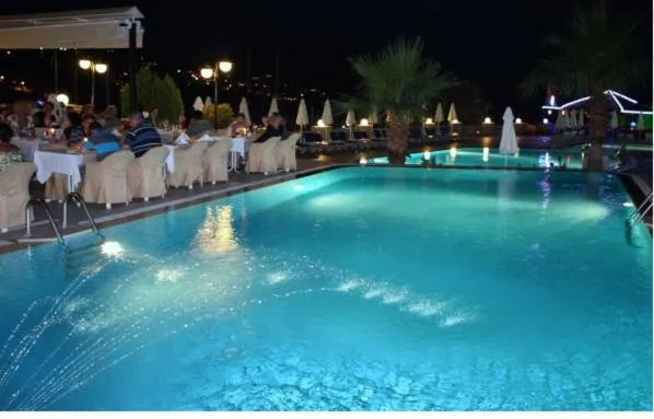 Swimming pool in Hotel Pirat
