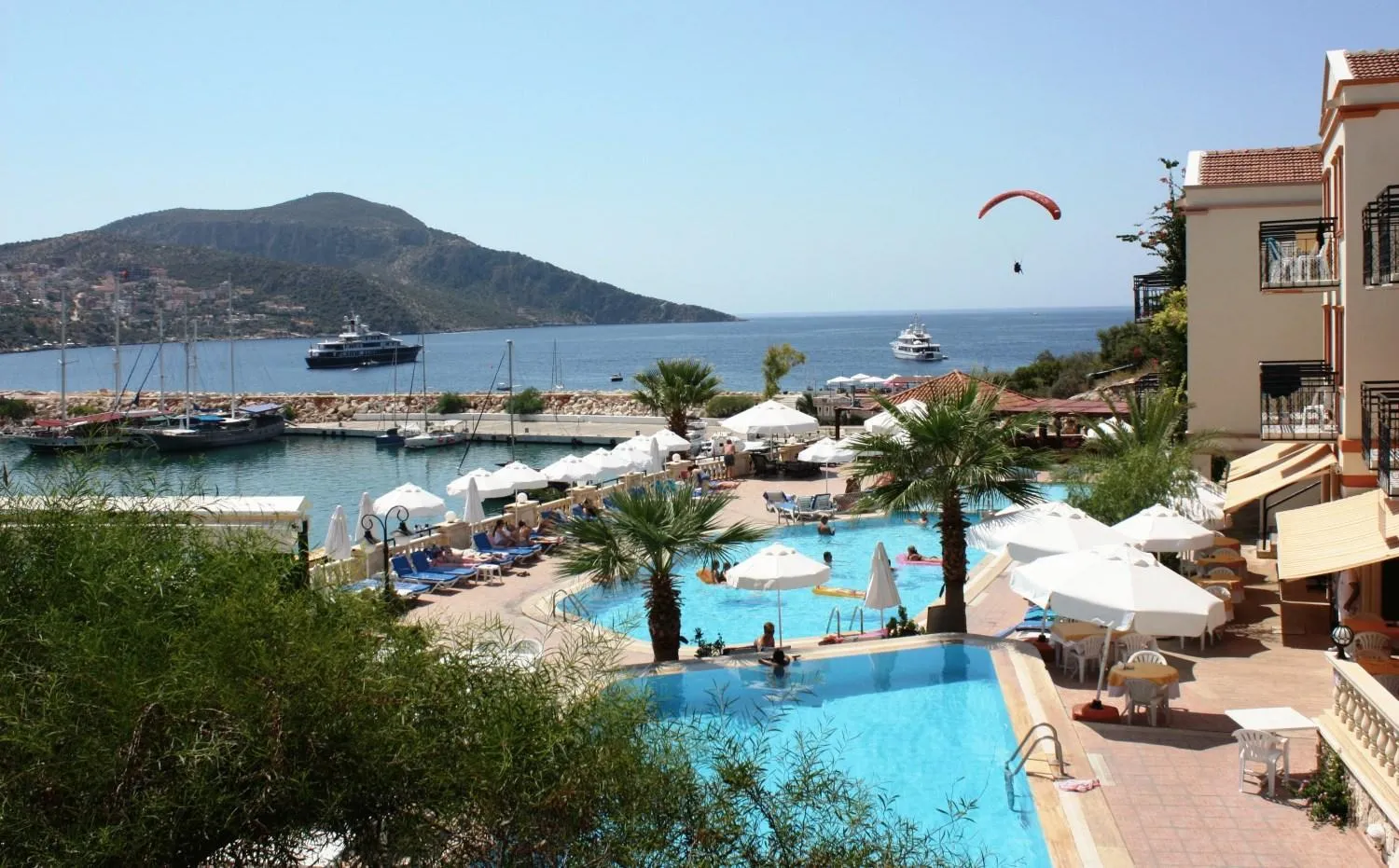 Swimming pool in Hotel Pirat