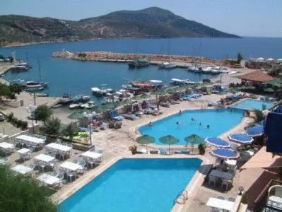 Swimming pool in Hotel Pirat
