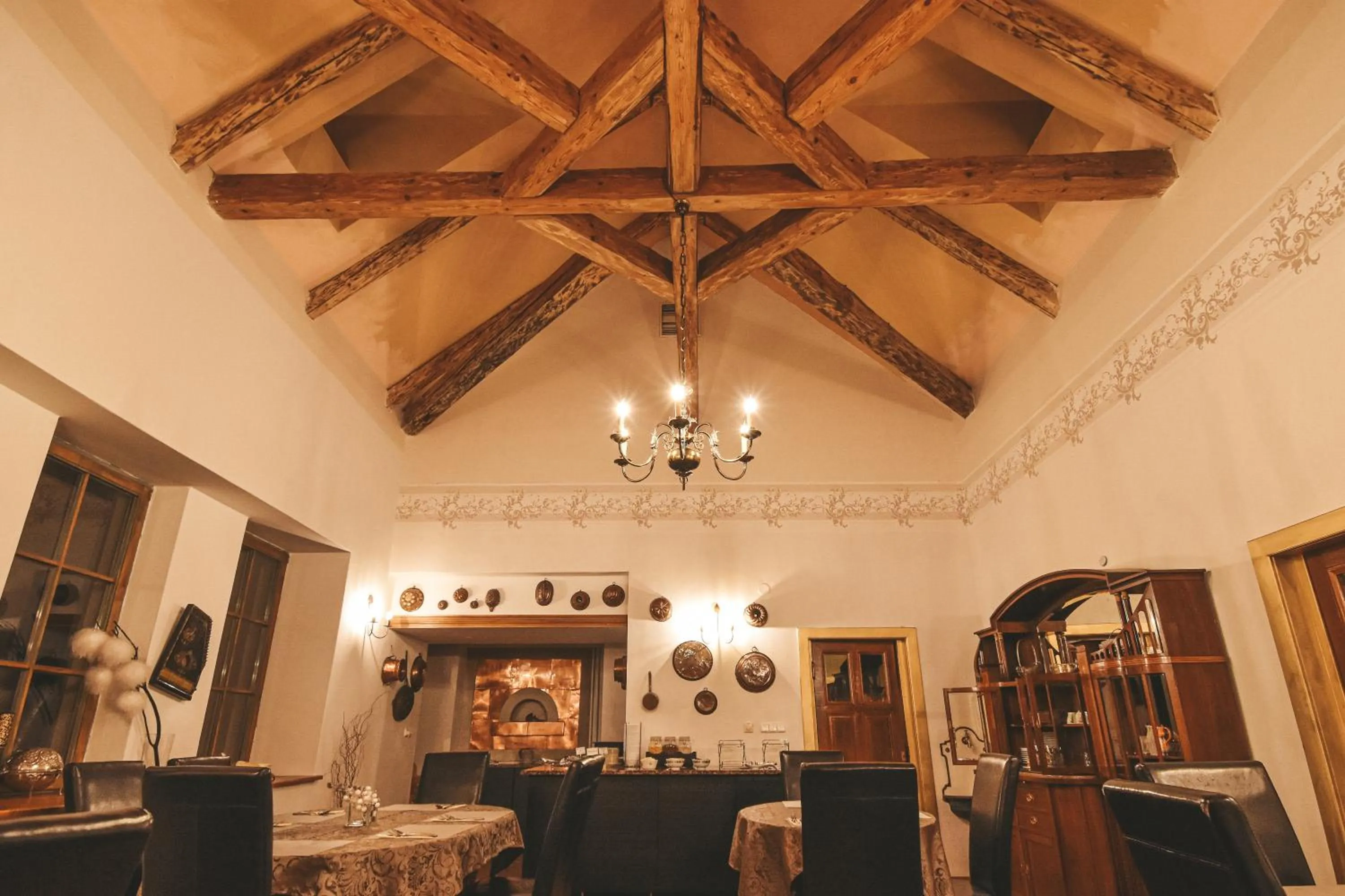 Restaurant/places to eat in Chateau GrandCastle